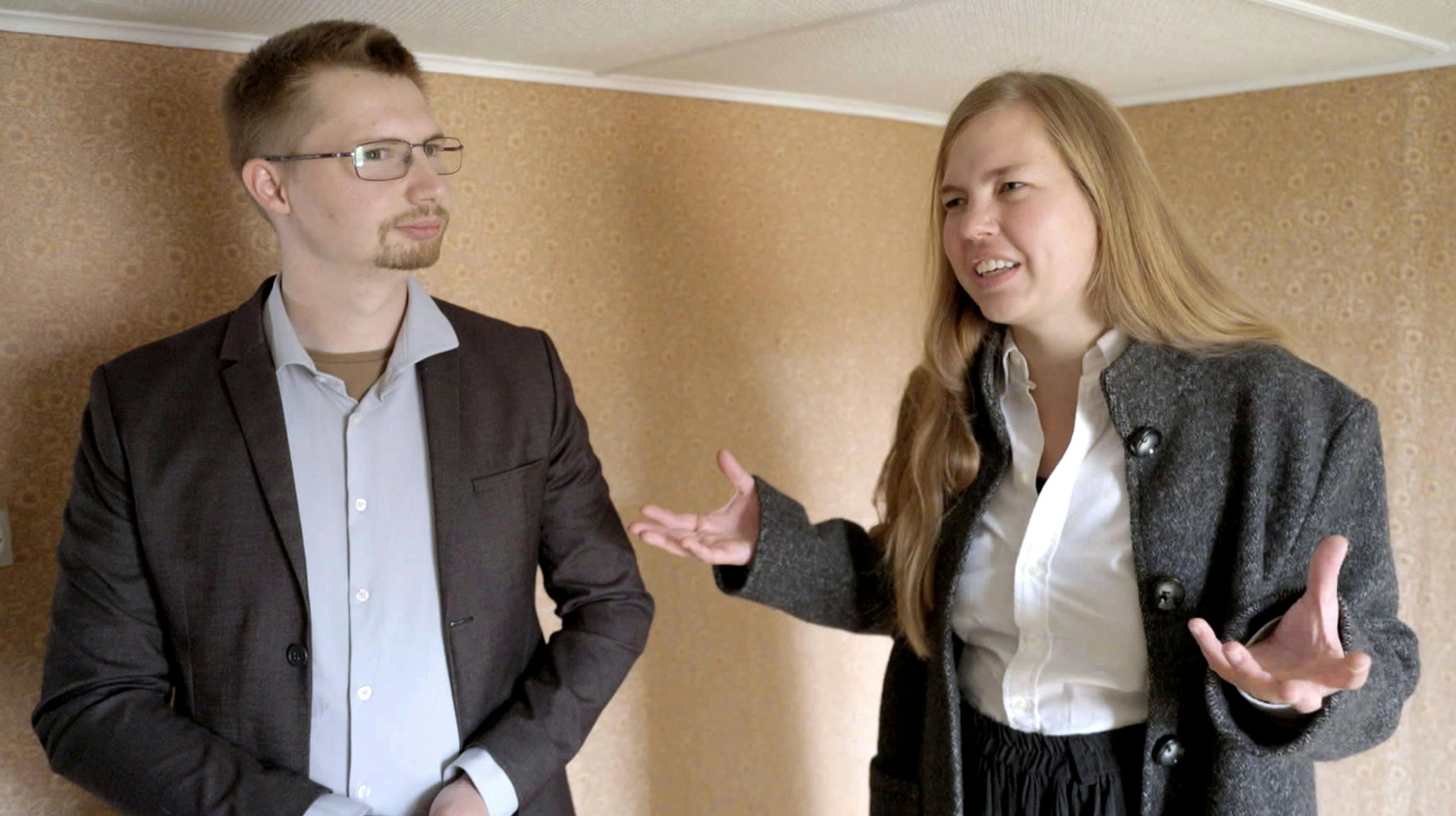 Jonas og Kamilla fra ”Røverkøb i provinsen”.