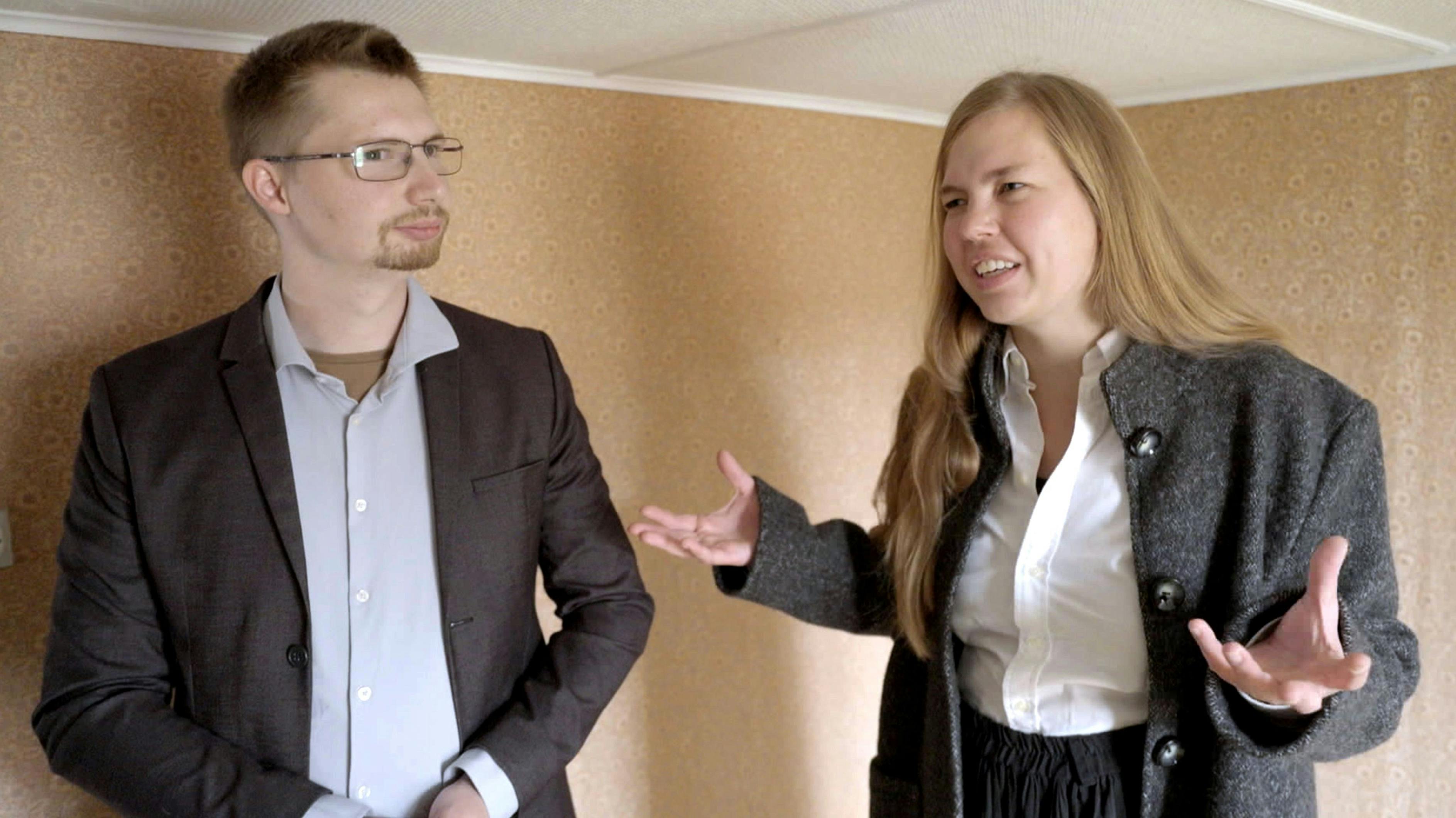 Jonas og Kamilla fra ”Røverkøb i provinsen”.