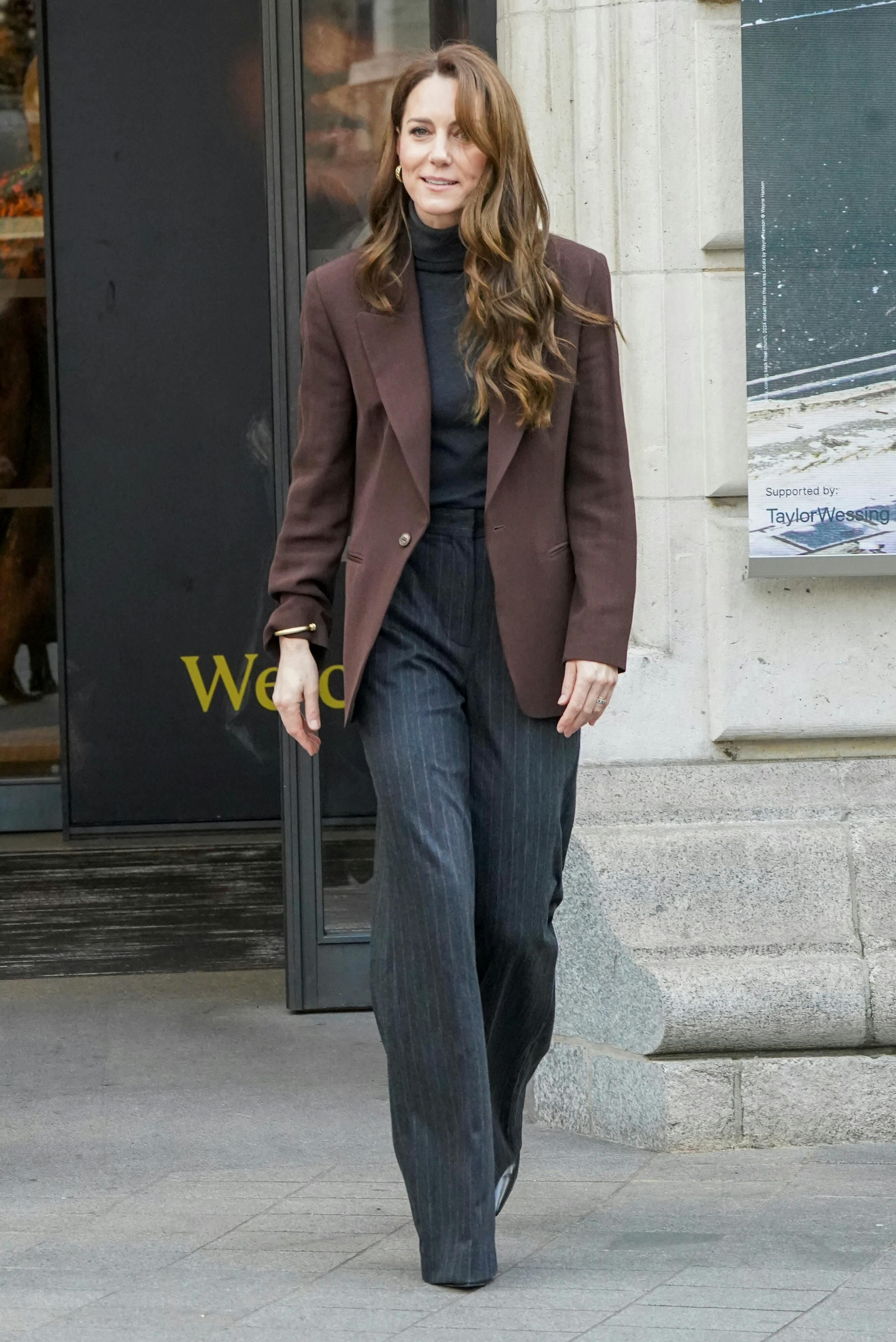 Britain's Catherine, Princess of Wales walks on the day she joins a group of school children to visit the National Portrait Gallery, in London, Britain, February 4, 2025. Arthur Edwards/Pool via REUTERS