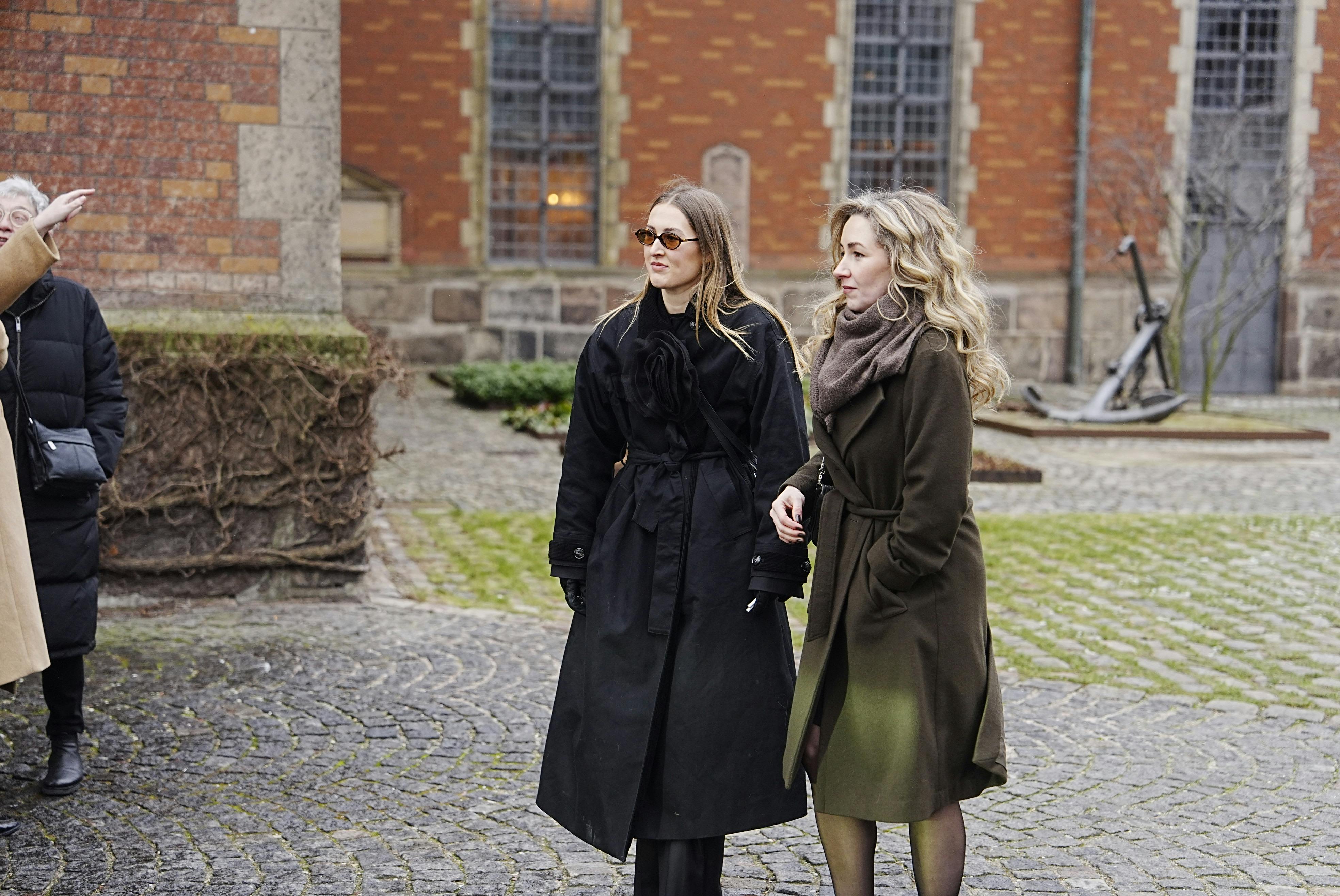 STRAX STRAX STRAXDette billede er sendt direkte fra kamera og er ikke billedbehandlet.