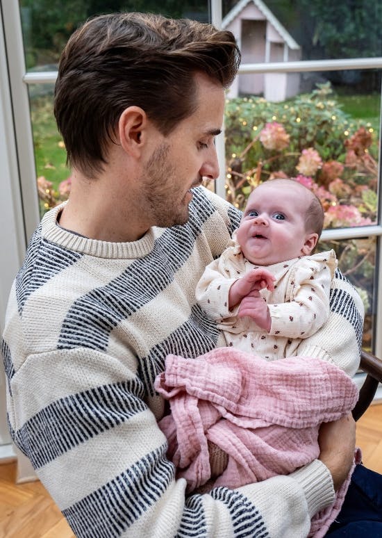 Frederik Haun med Emma.