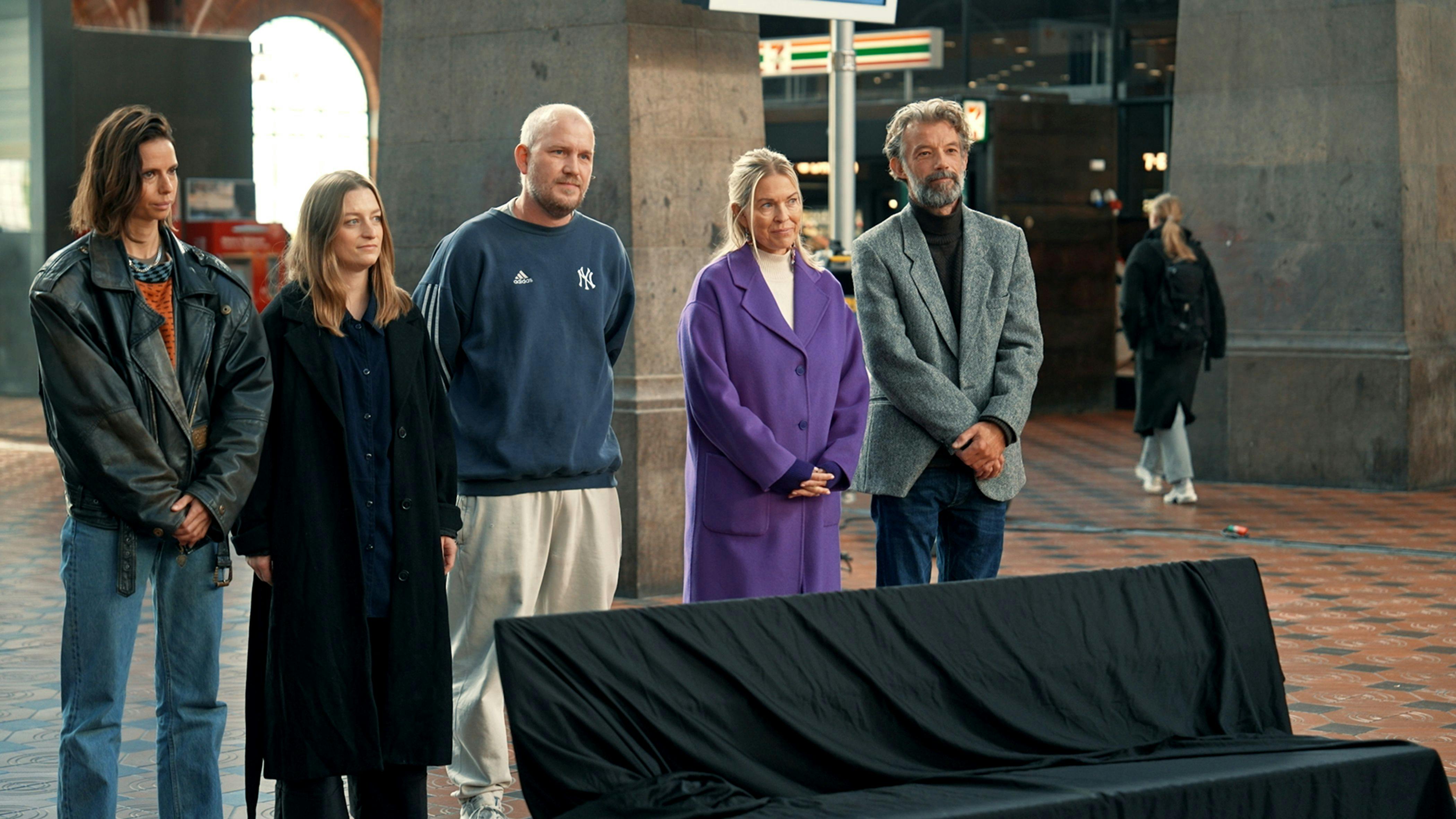 De fem designere venter spændt på afgørelsen.