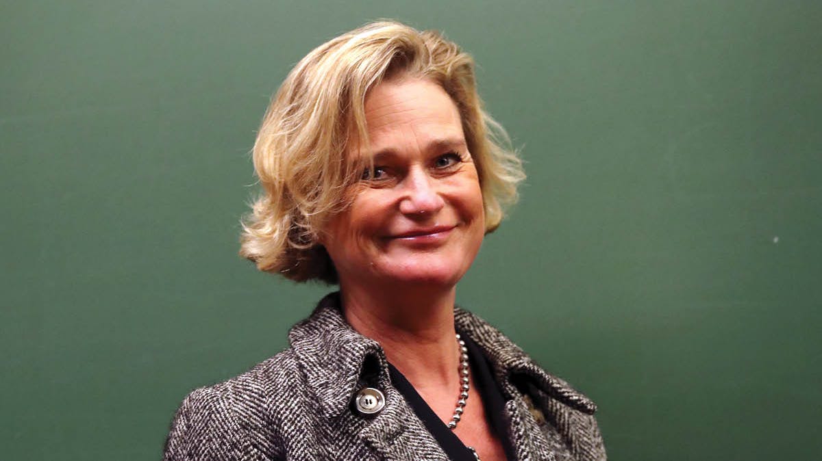 https://imgix.billedbladet.dk/2025-02-21/delphine.jpg