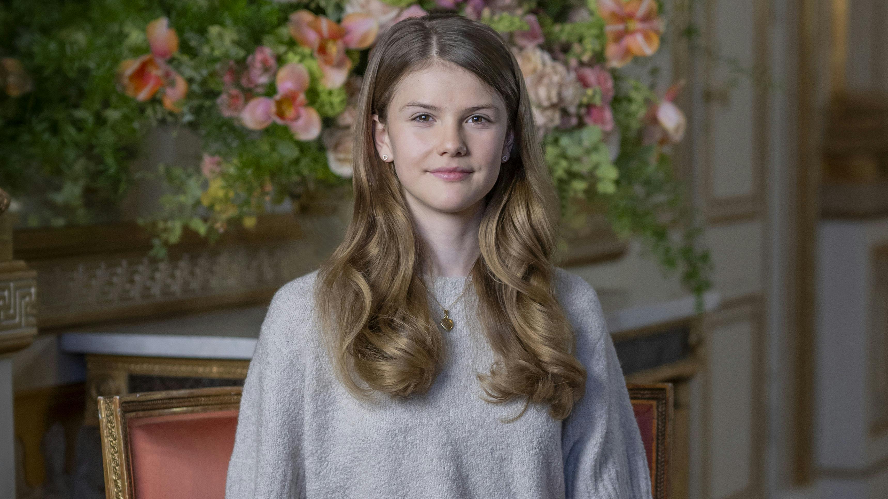 https://imgix.billedbladet.dk/2025-02-23/crop_20250223_Prinsessan_Estelle_Foto_Kate_Gabor_KunglHovstaterna_A-copy_0.jpg