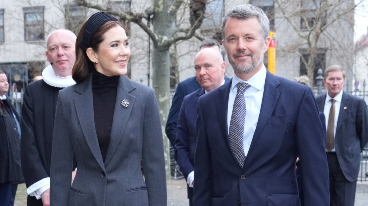 Kongeparret ved ankomsten til Holmens Kirke. 