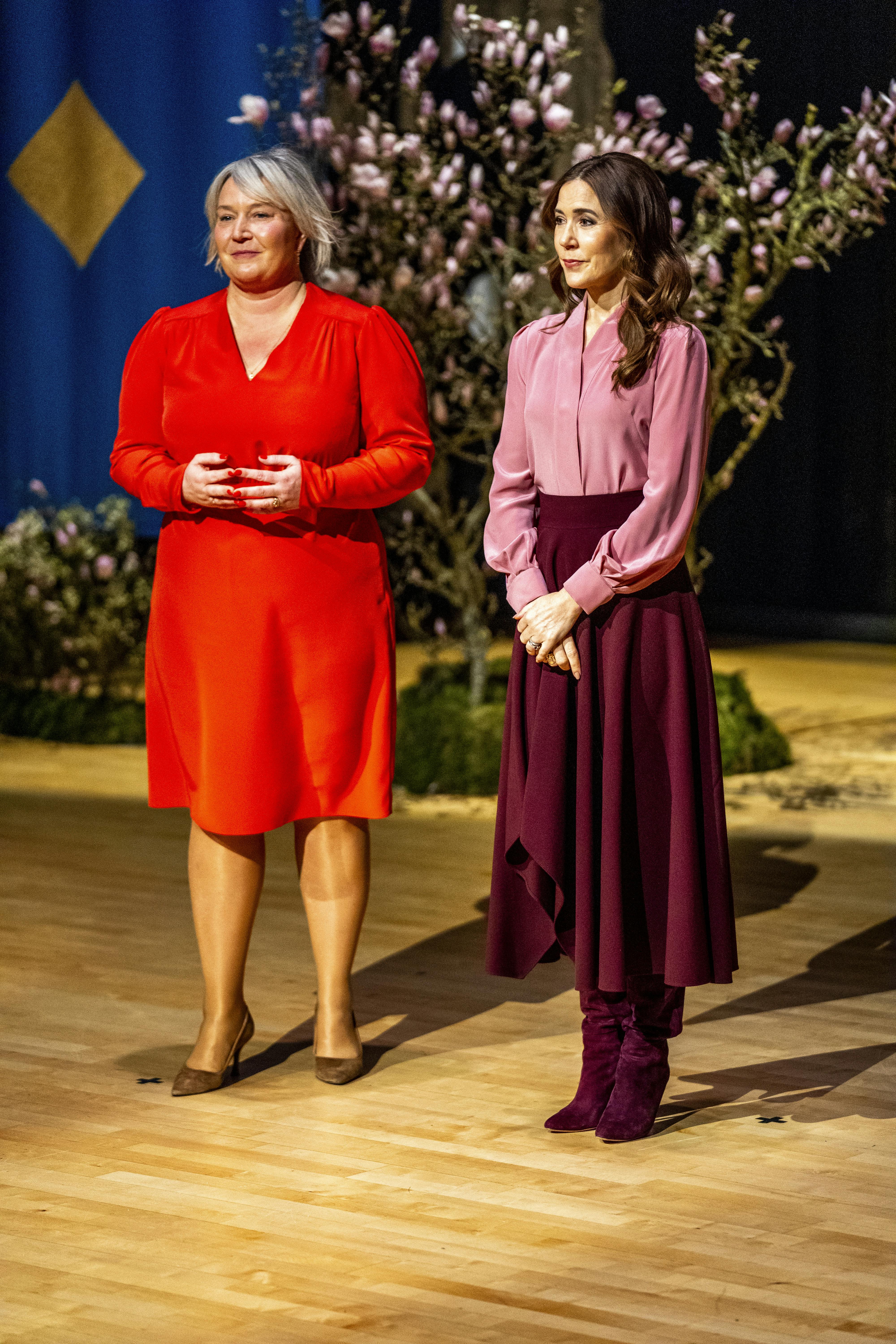 Dronning Mary og minister Christina Egelund