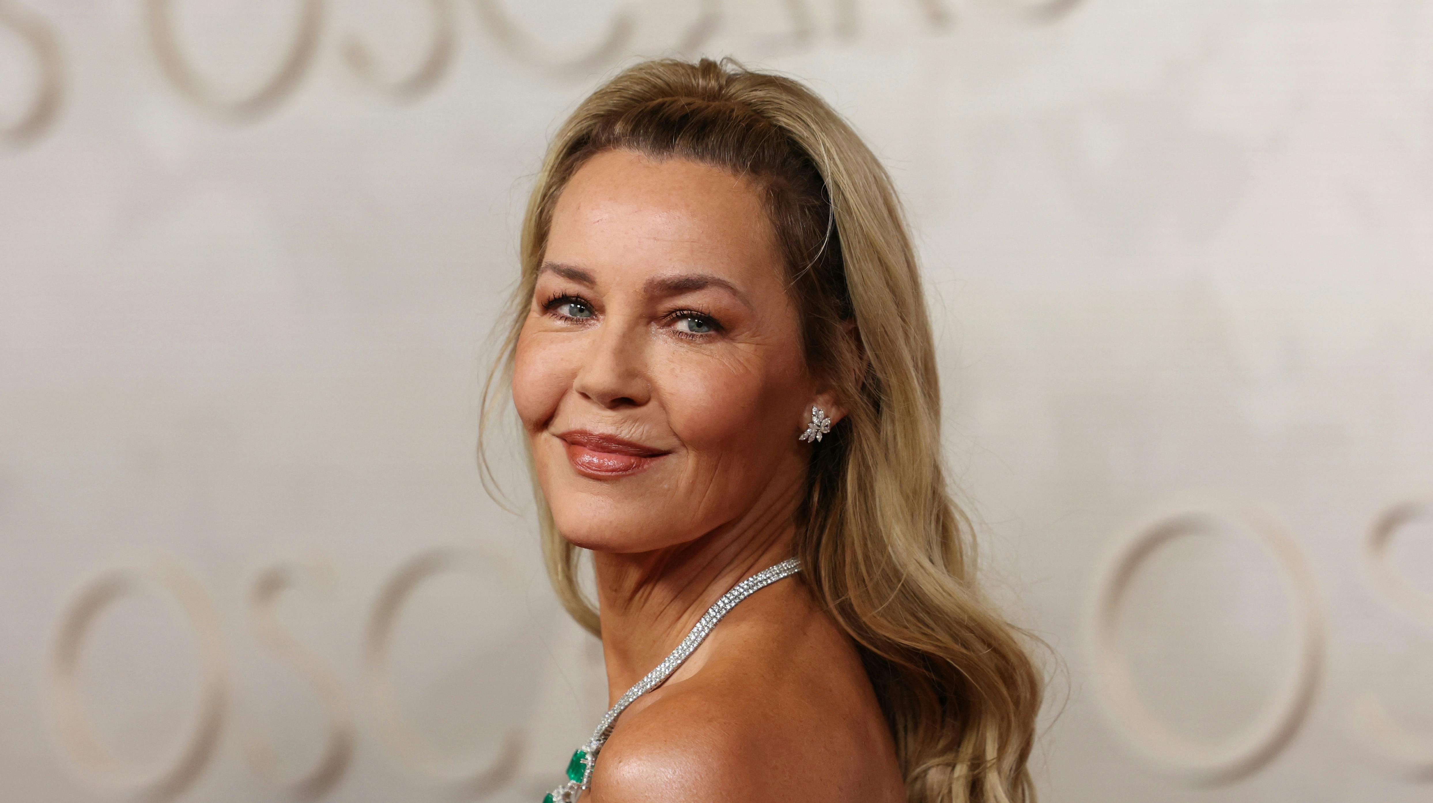 Connie Nielsen til Oscar 2025. 