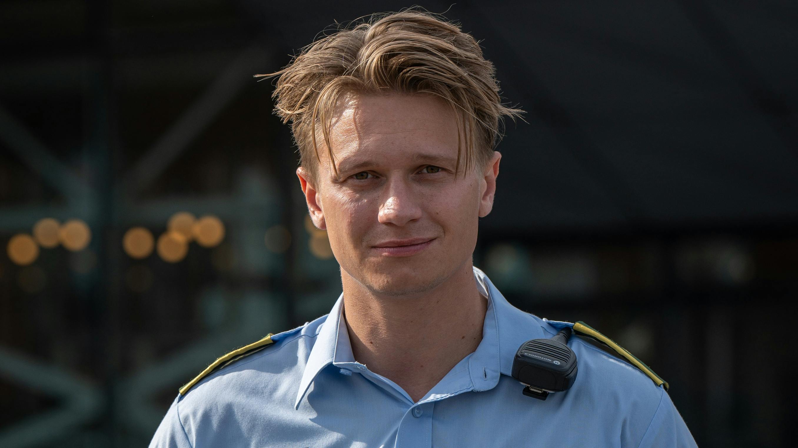 Mathias Käki som Benjamin i "Sommerdahl".