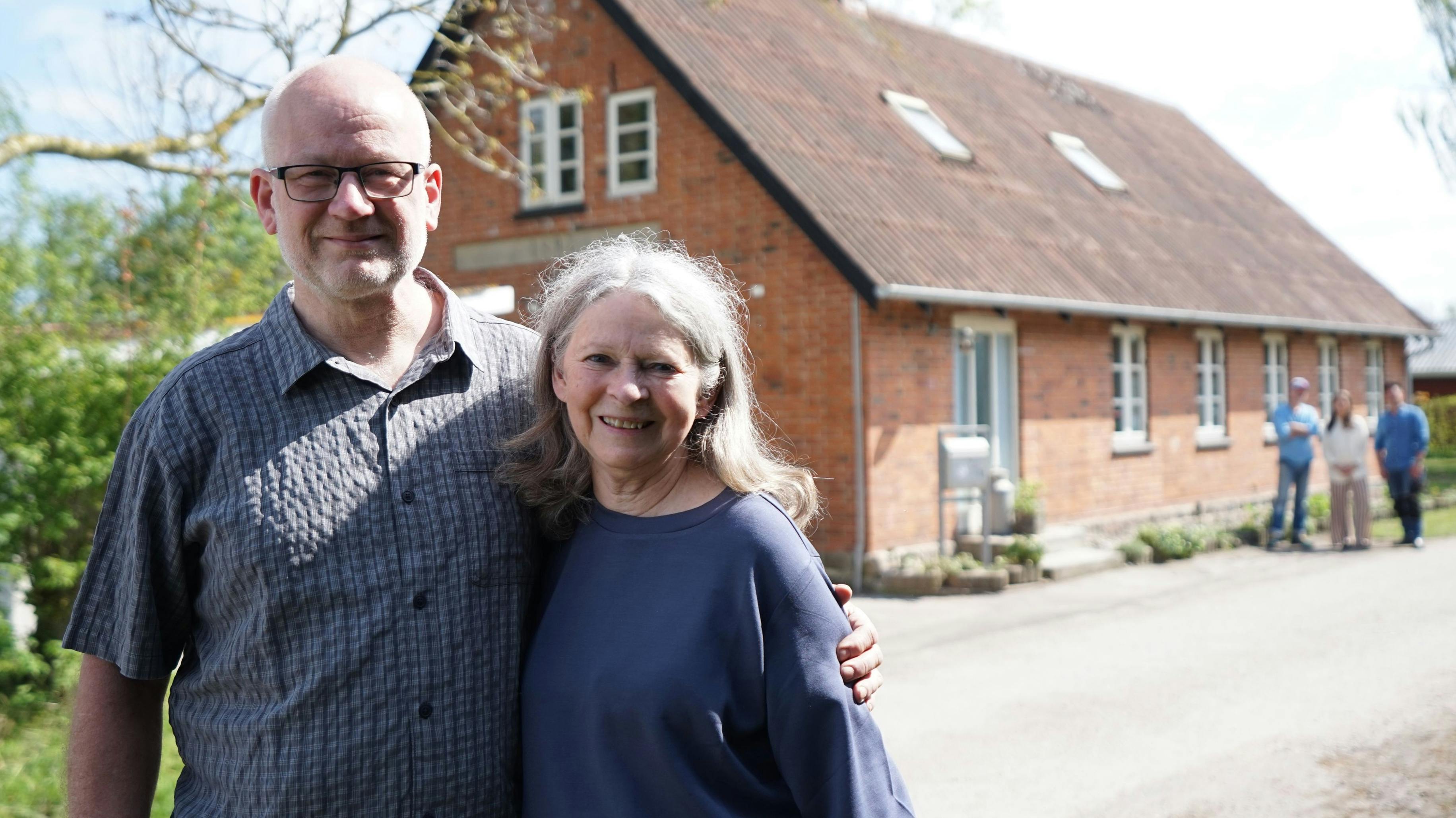 Brian og Lisbeth fra "I hus til halsen".