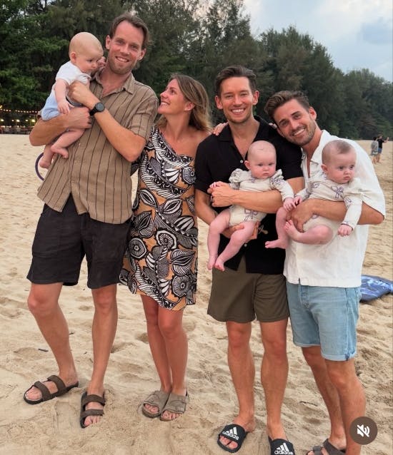 Mette Sommer og Kristian med lille Sigurd og Morten Kjeldgaard og Frederik Haun med Nora og Emma.