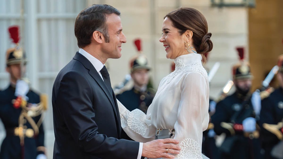 Præsident Emmanuel Macron og dronning Mary.