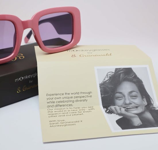 Sarah Grünewalds solbriller.