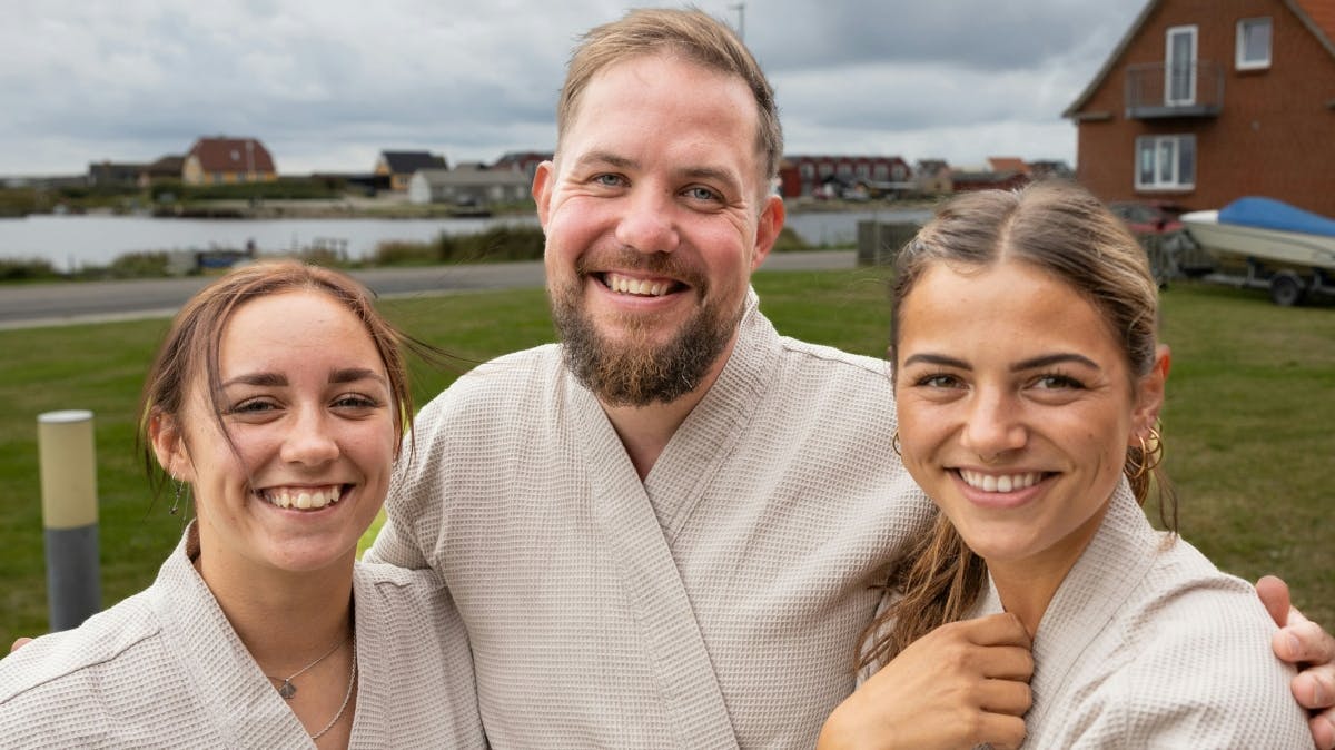 Freja, Jonas og Klara i "Kærlighed hvor kragerne vender"