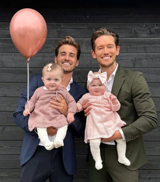 Frederik Haun med Emma og Morten Kjeldgaard med Nora.