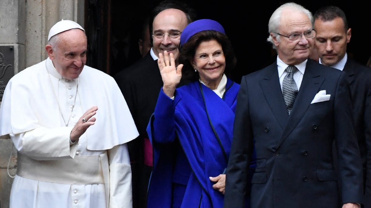 Pave Frans, dronning Silvia og kong Carl Gustaf i 2016. 