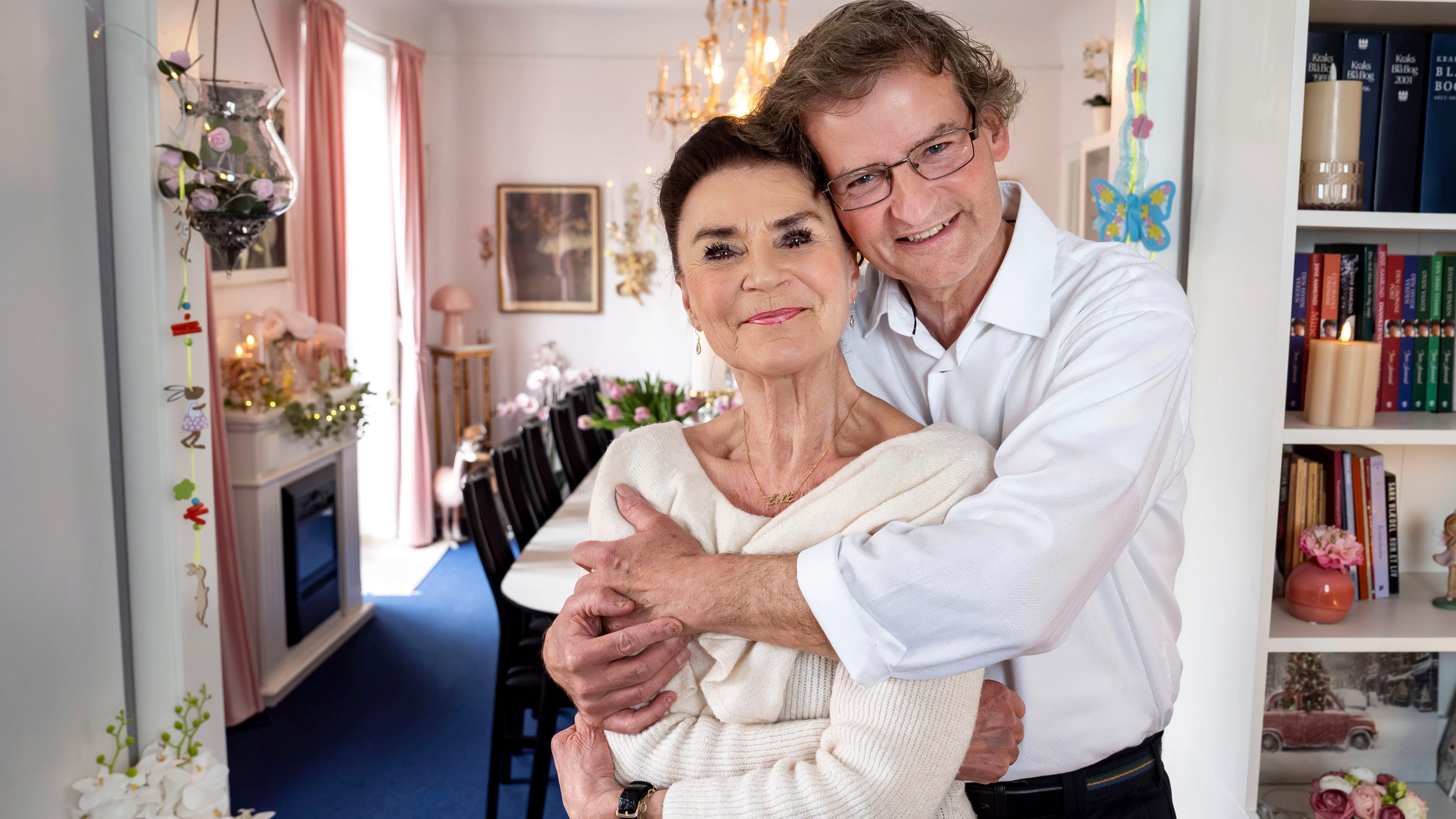 Sådan bor Inge Juul Hansen: Det måtte bare ændres efter Holgers død ...