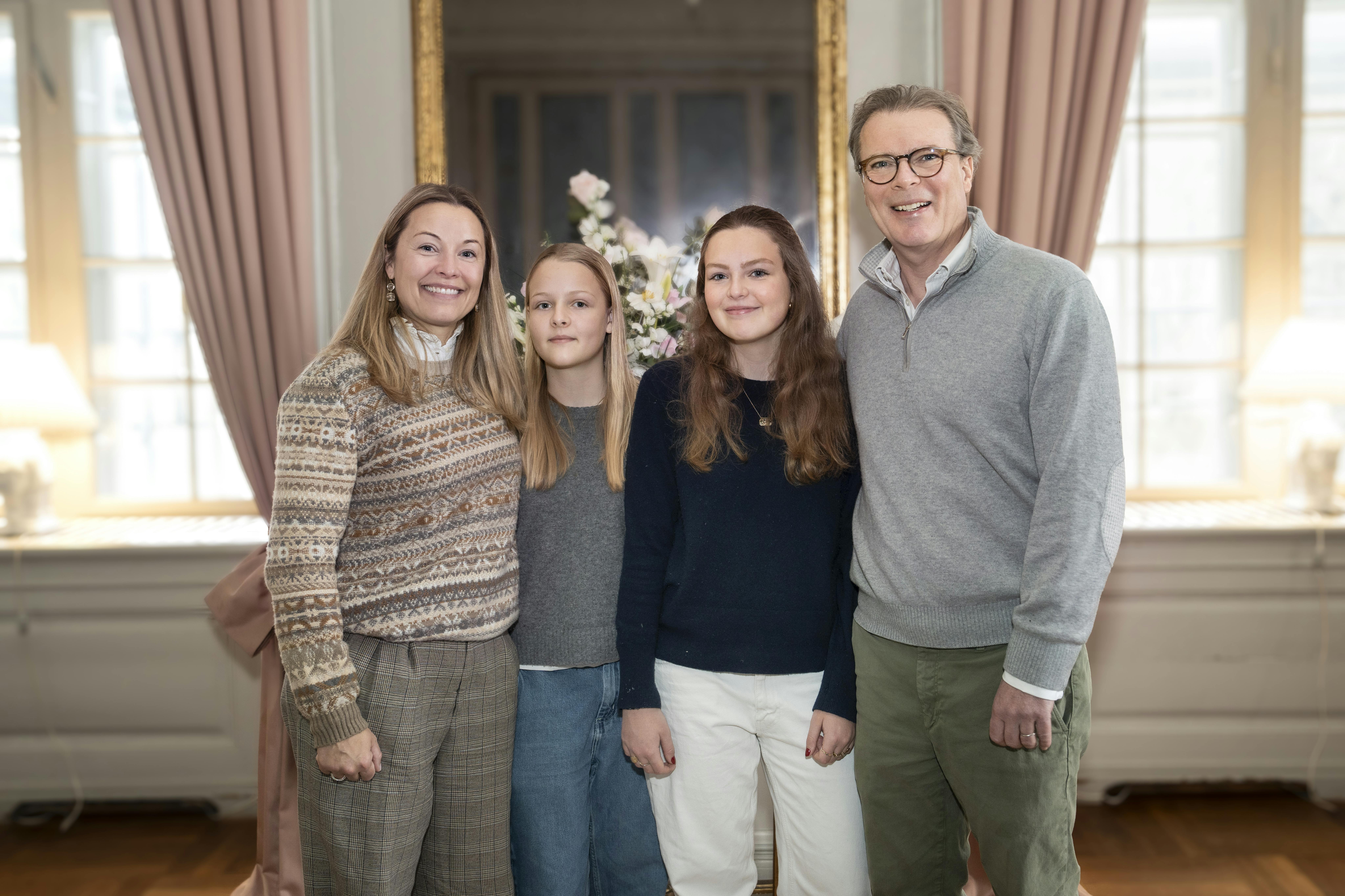 https://imgix.billedbladet.dk/2025-04-28/valdemars-slot_duddi16.jpg