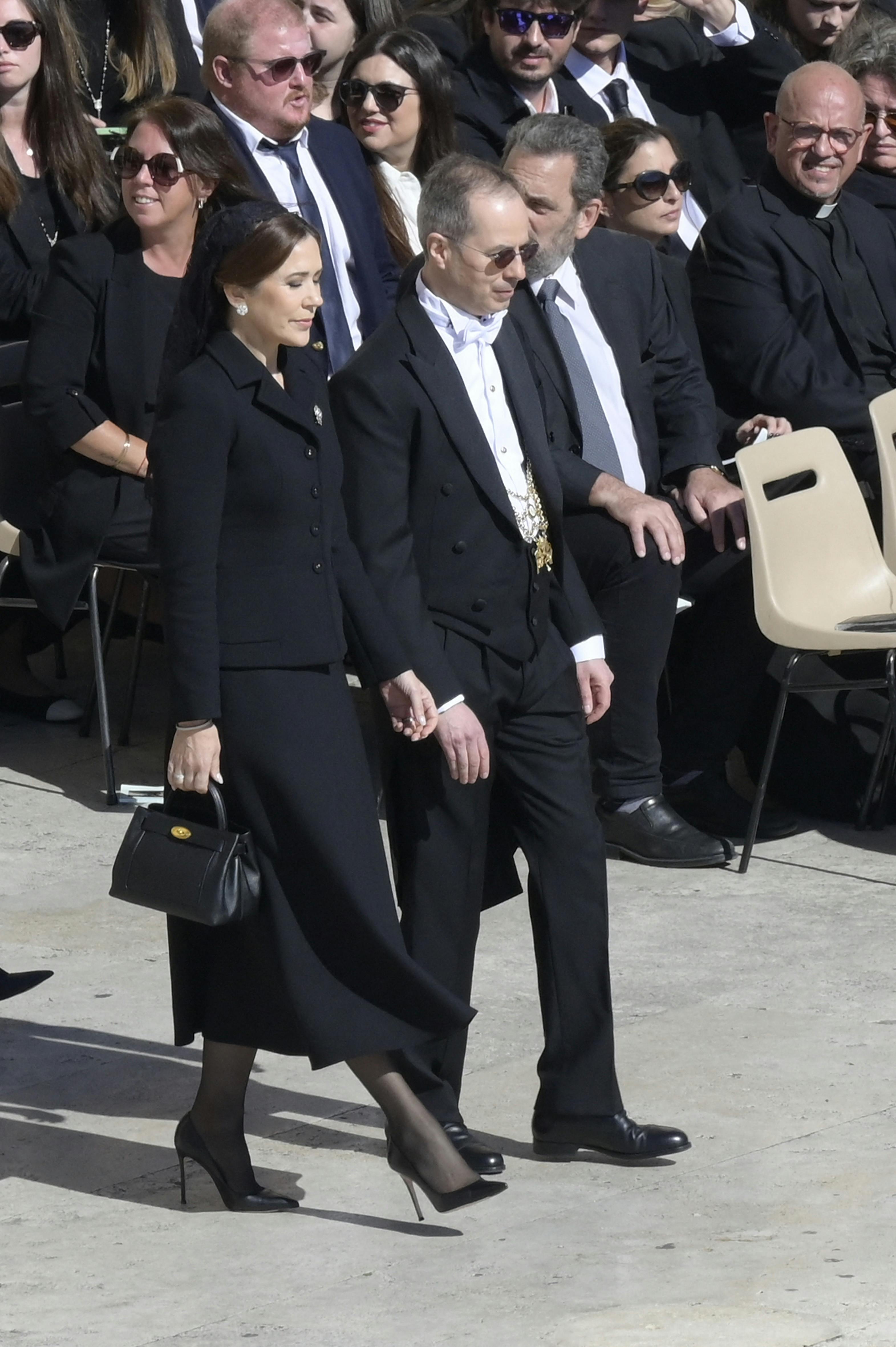 https://imgix.billedbladet.dk/2025-04-29/MEGA1301799_015.jpg