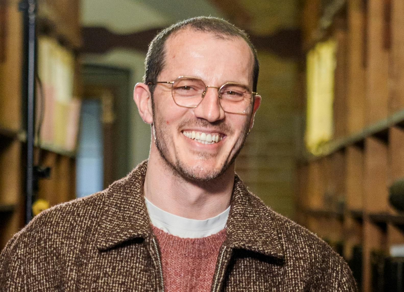 Simon Sears.