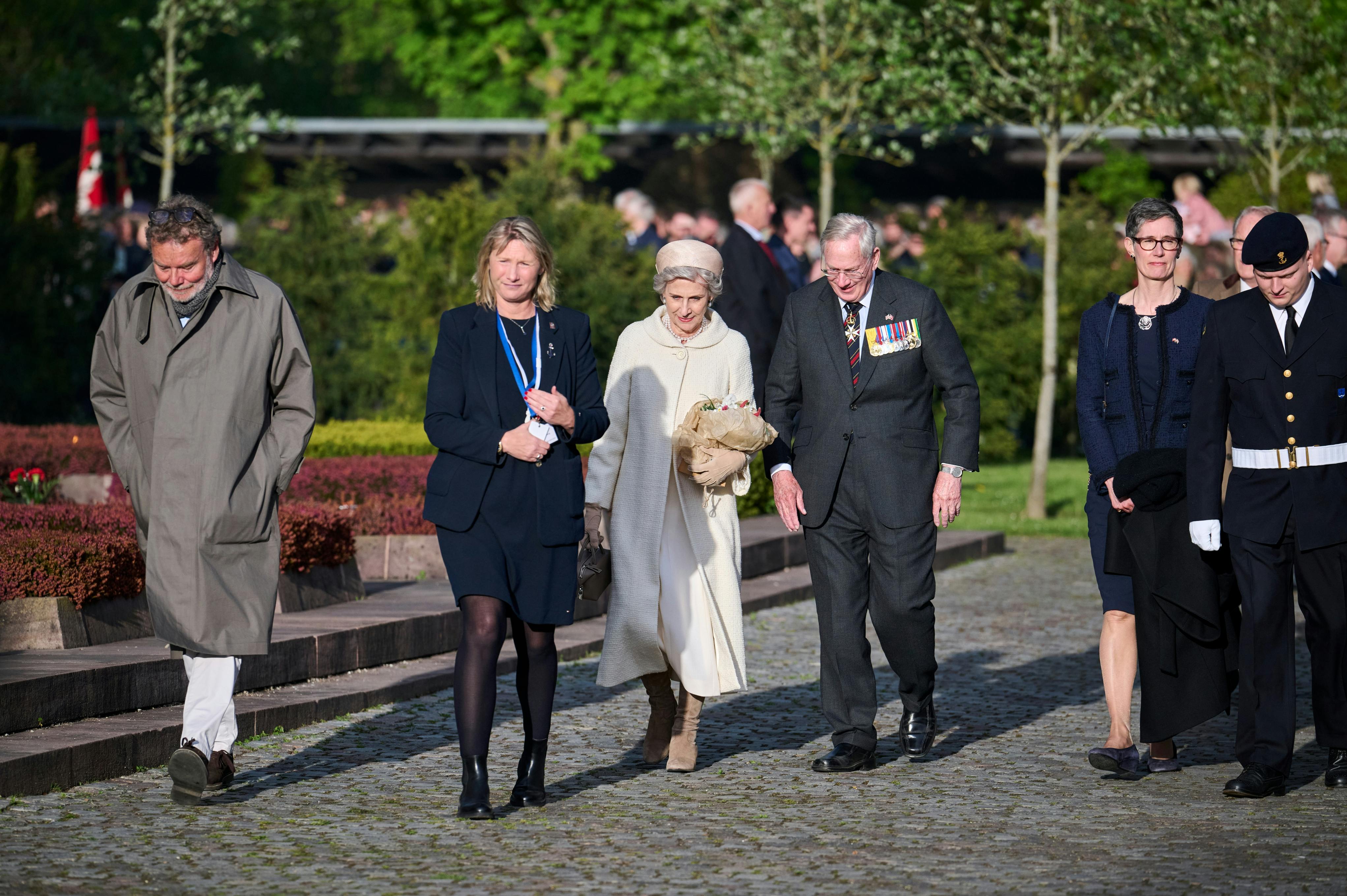 Josephine af Rosenborg sammen med hertugen og hertuginden af Gloucester.