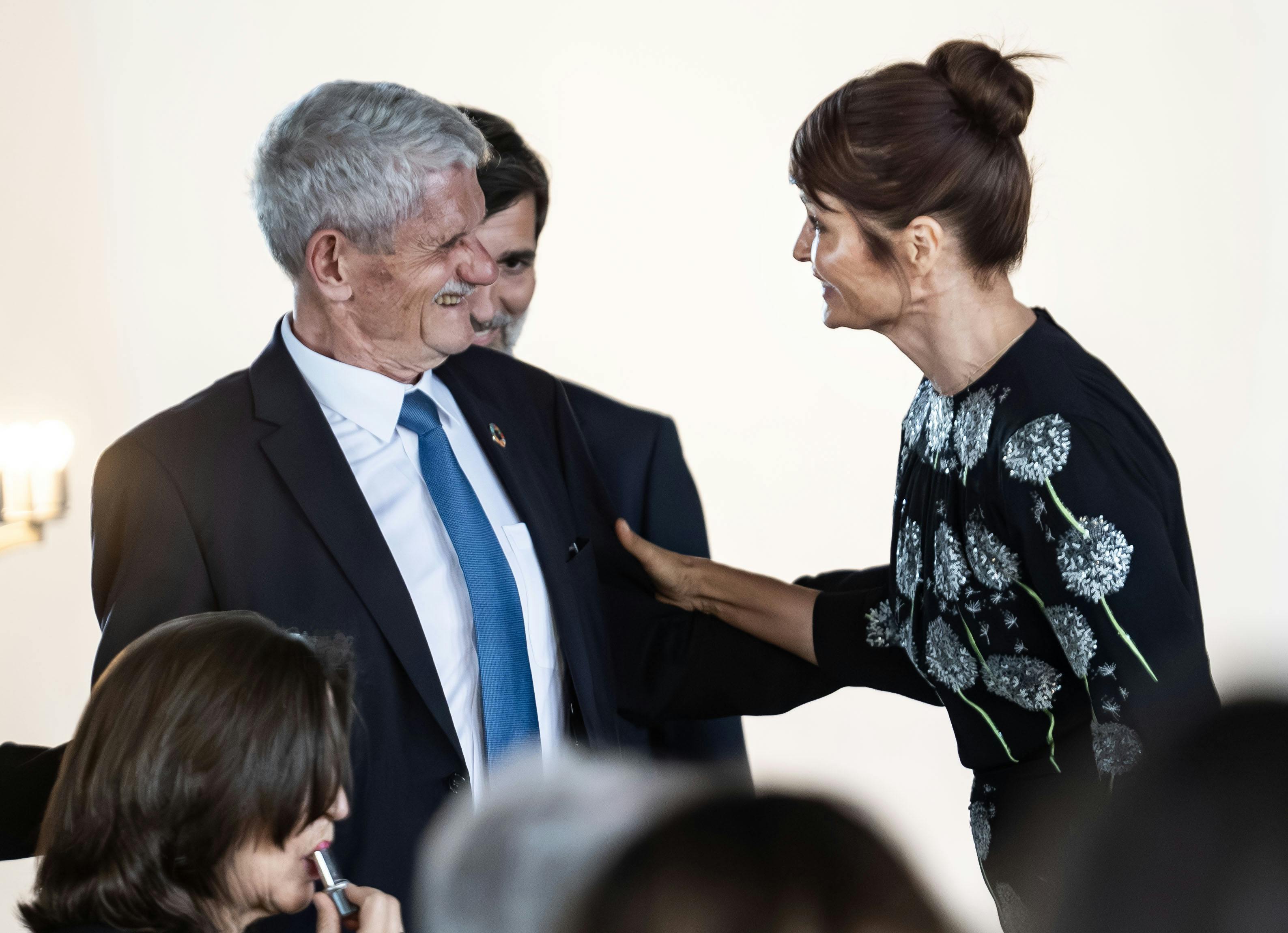 OPGAVE: Kongeparret er værter for en middag på Kronborg Slot i anledning af Danmarks værtskab for møde i FN’s Chief Executives Board. STED: Kronborg slotJOURNALIST: Ulrik UlriksenFOTOGRAF: © Hanne Juul/ Aller Foto & VideoDATO: 20250507