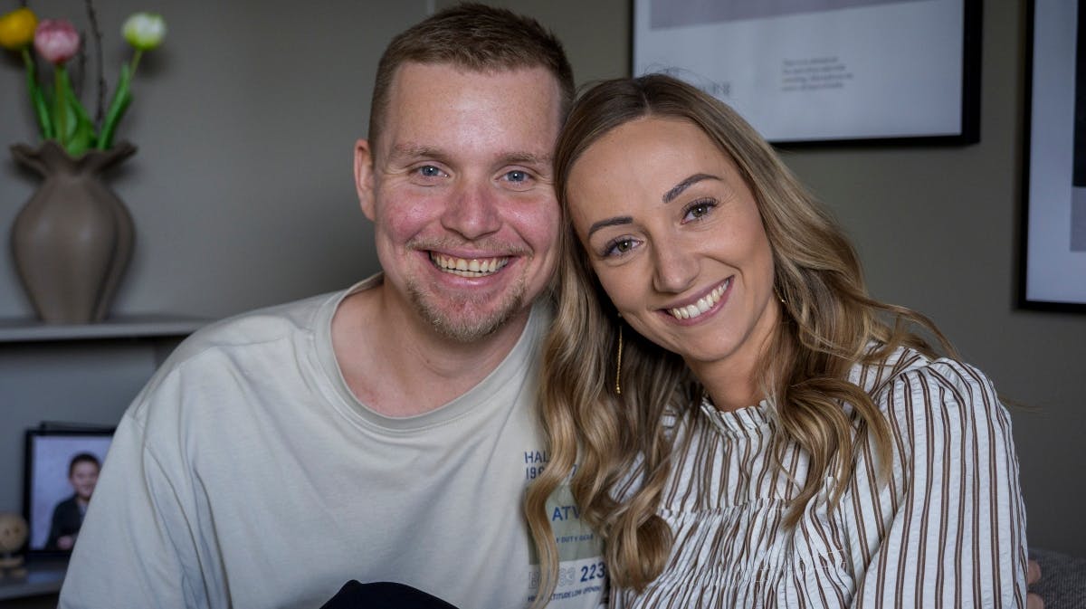 Mads og Nadia i "Kærlighed hvor kragerne vender"