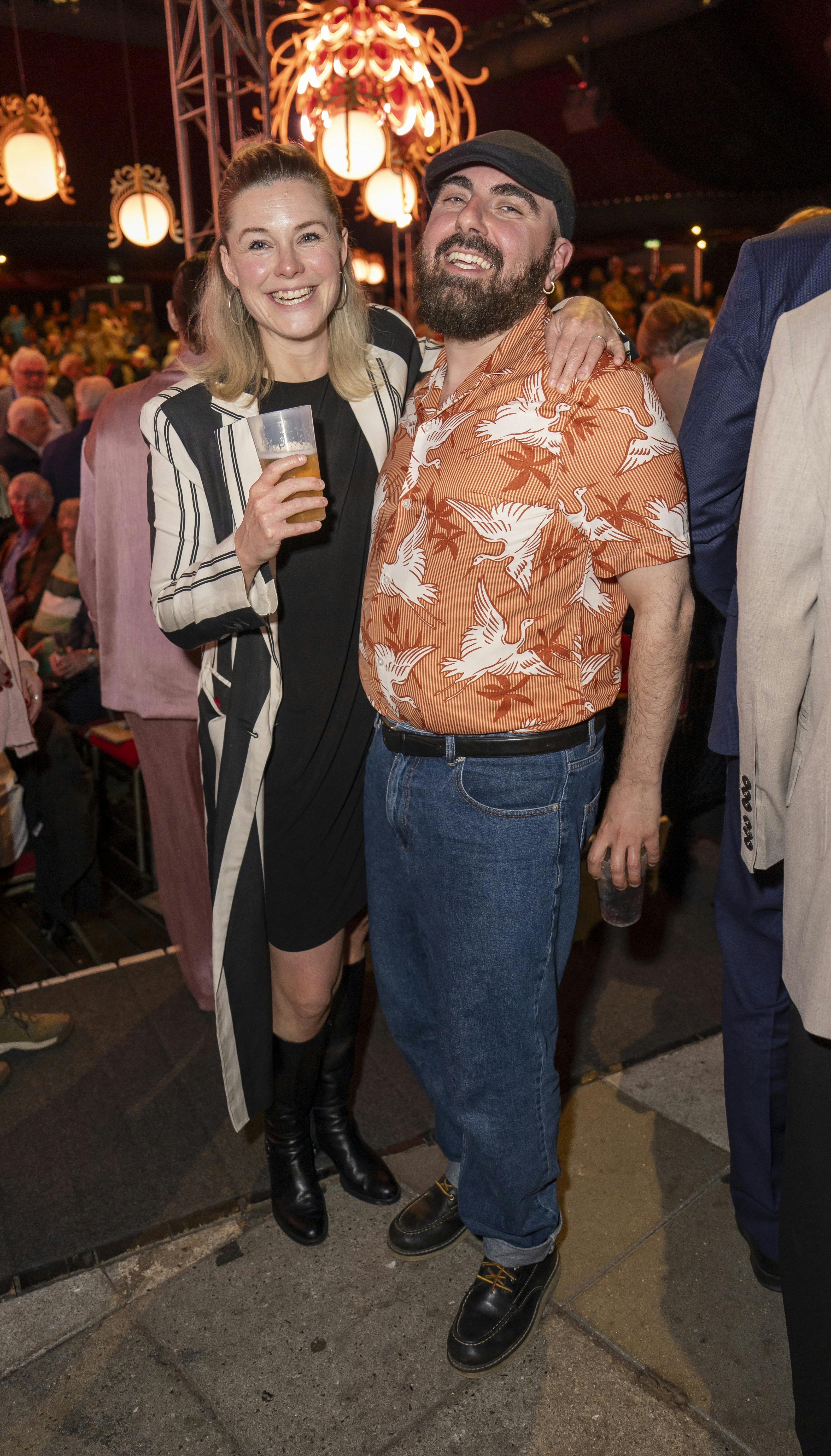 Sofie Torp med Sargun Oshana.