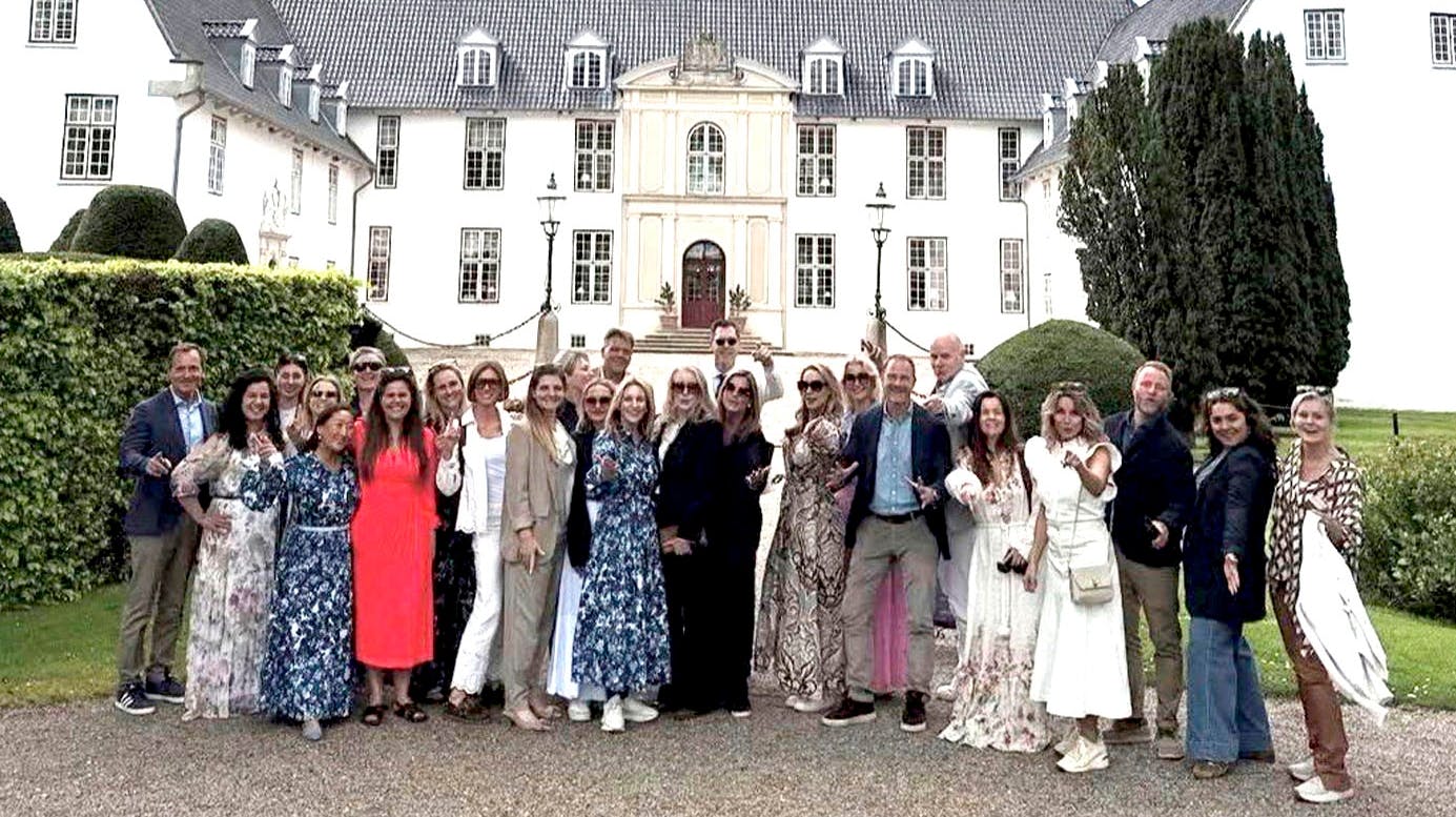 Kendte til fest på Schackenborg Slot og Slotskro.