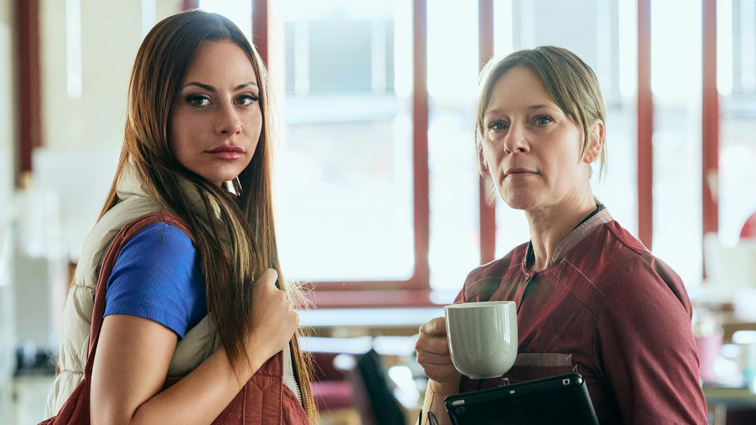 Tessa og Iben Hjejle i TV 2-serien "Løgnen". 
