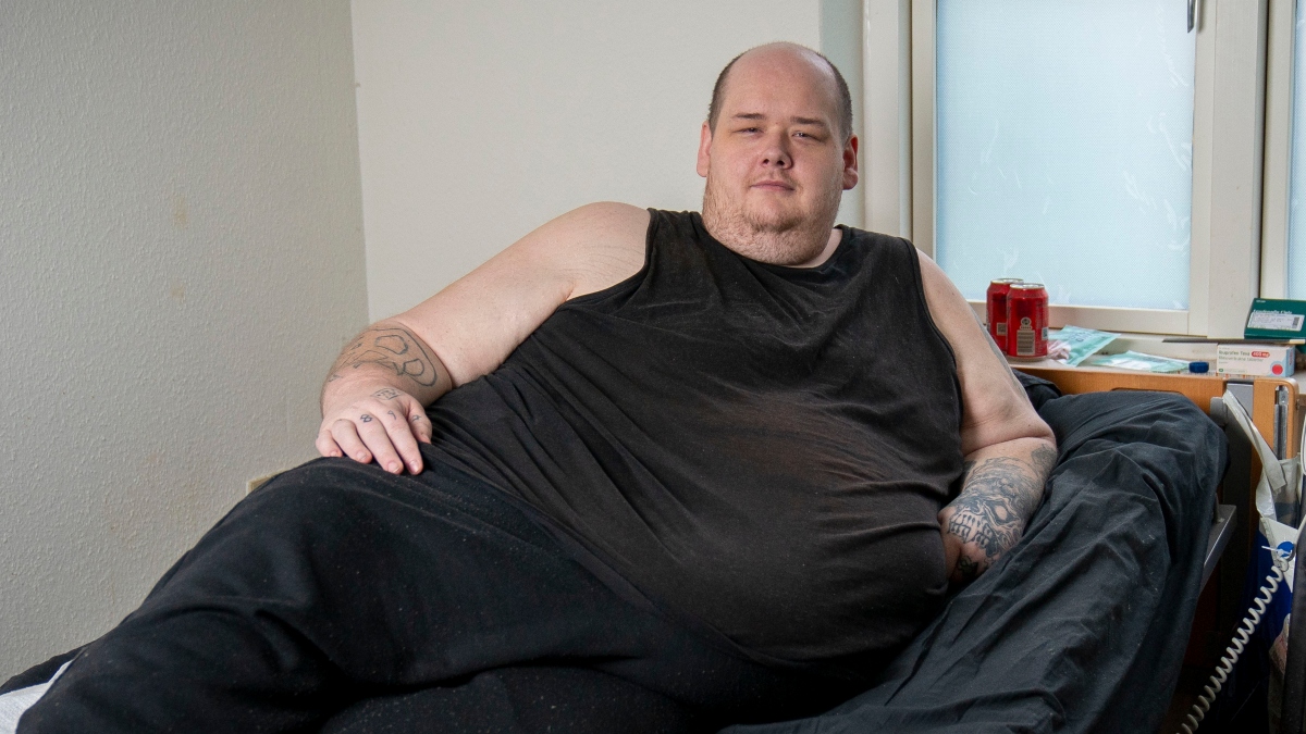 Stor Mand-Stefan opereret: Tæt på at dø | BILLED-BLADET