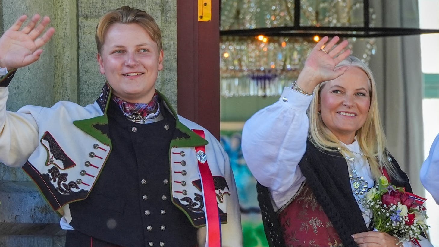 Prins Sverre Magnus og kronprinsesse Mette-Marit.&nbsp;