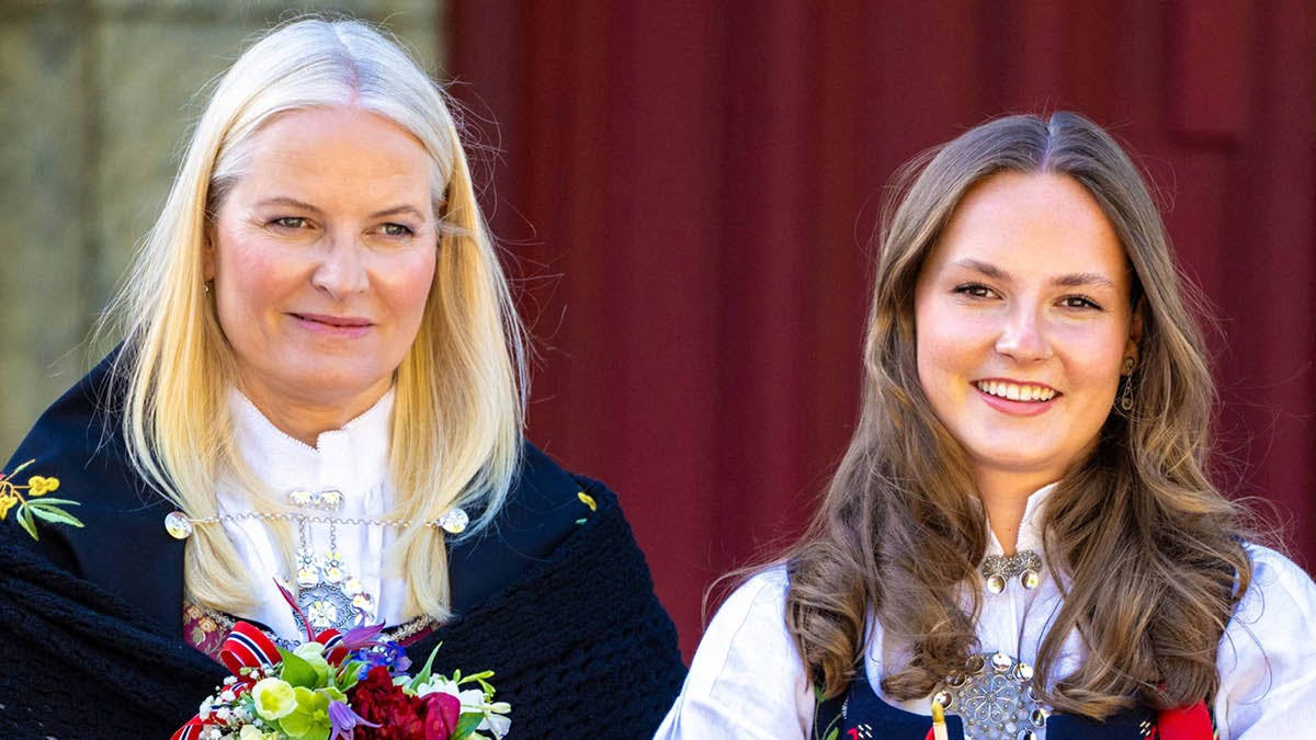 Kronprinsesse Mette-Marit og prinsesse Ingrid Alexandra. 