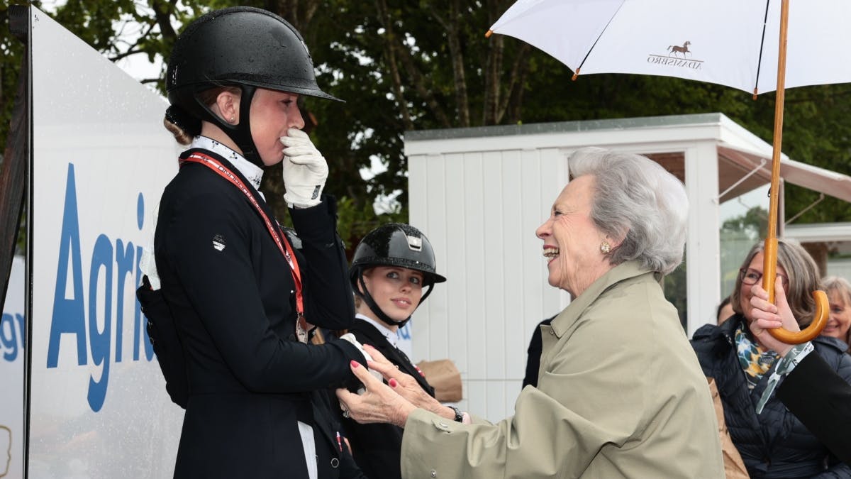 Prinsesse Benedikte og Ida Kirstine Bjørn.