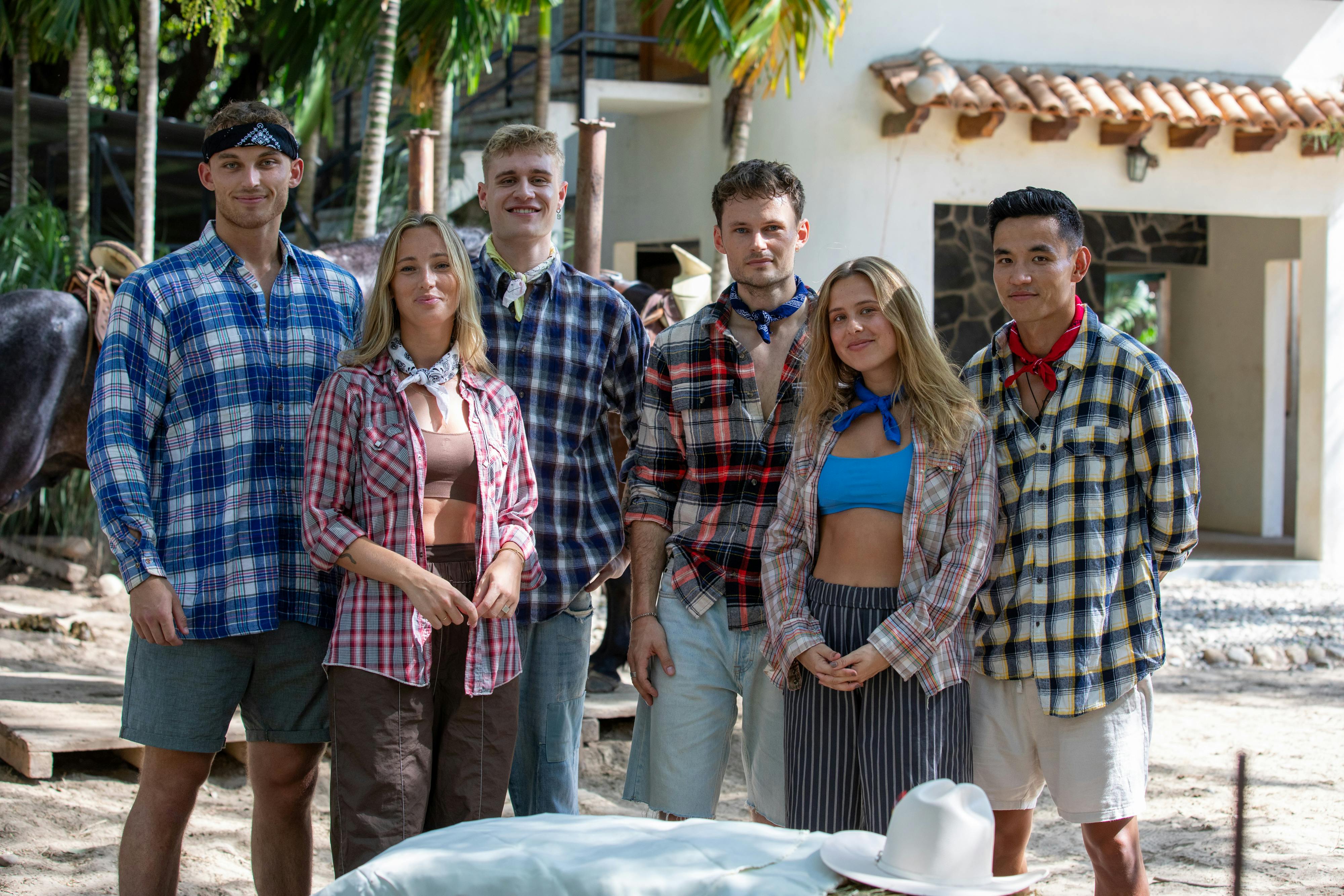 Emma og Mai havde i tirsdagens afsnit inviteret Tobias, Alexander, Frederik og Tore med på ridetur.