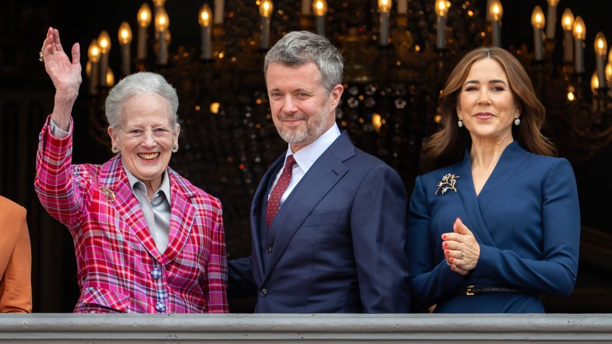 Dronning Margrethe, kong Frederik og dronning Mary.