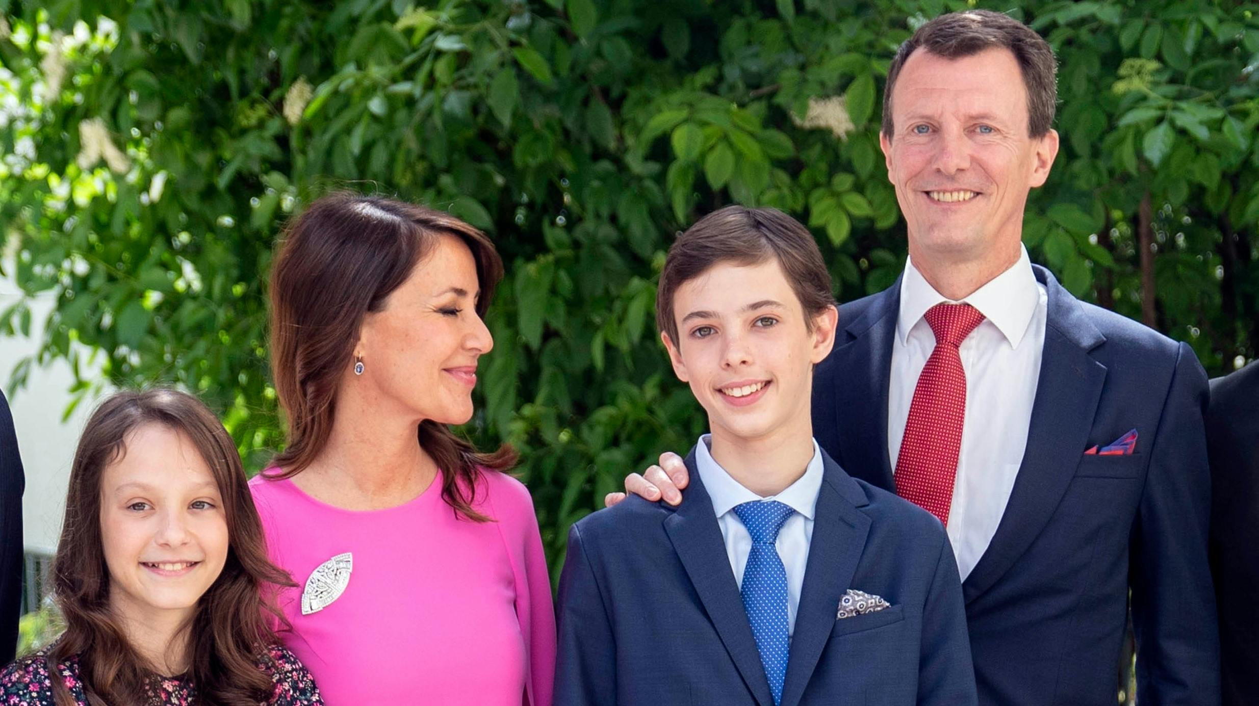 Komtesse Athena, prinsesse Marie, grev Henrik og prins Joachim.