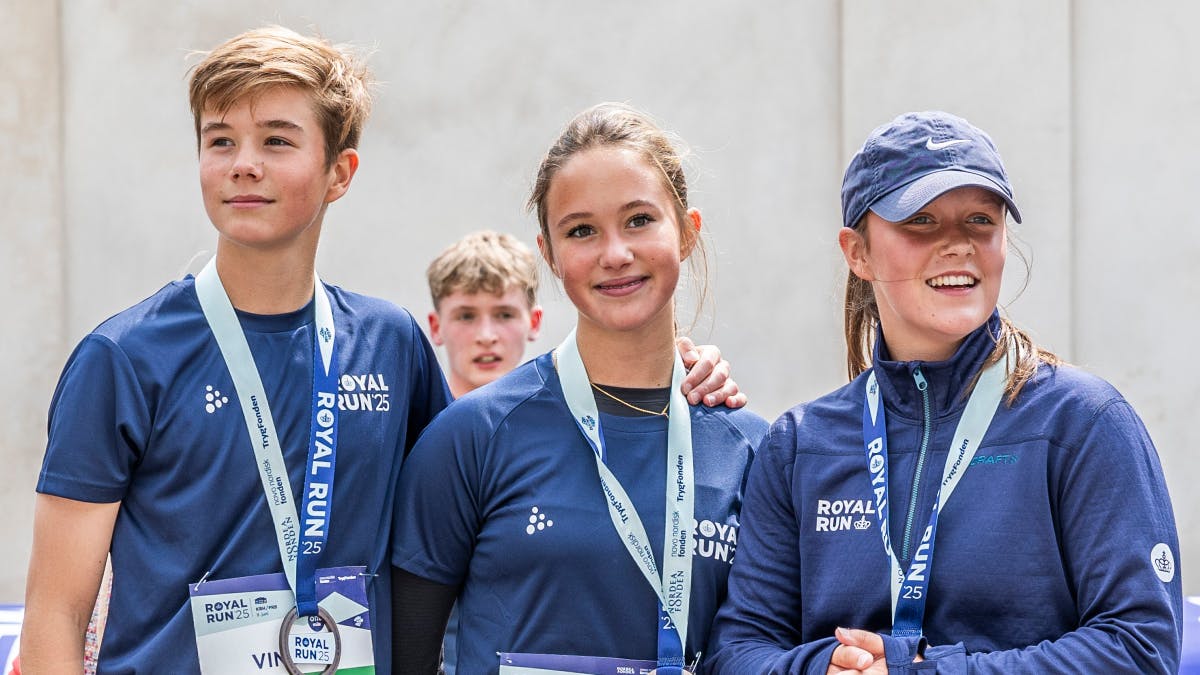 Prins Vincent, prinsesse Josephine og prinsesse Isabella efter Family Mile ved Royal Run 2025.