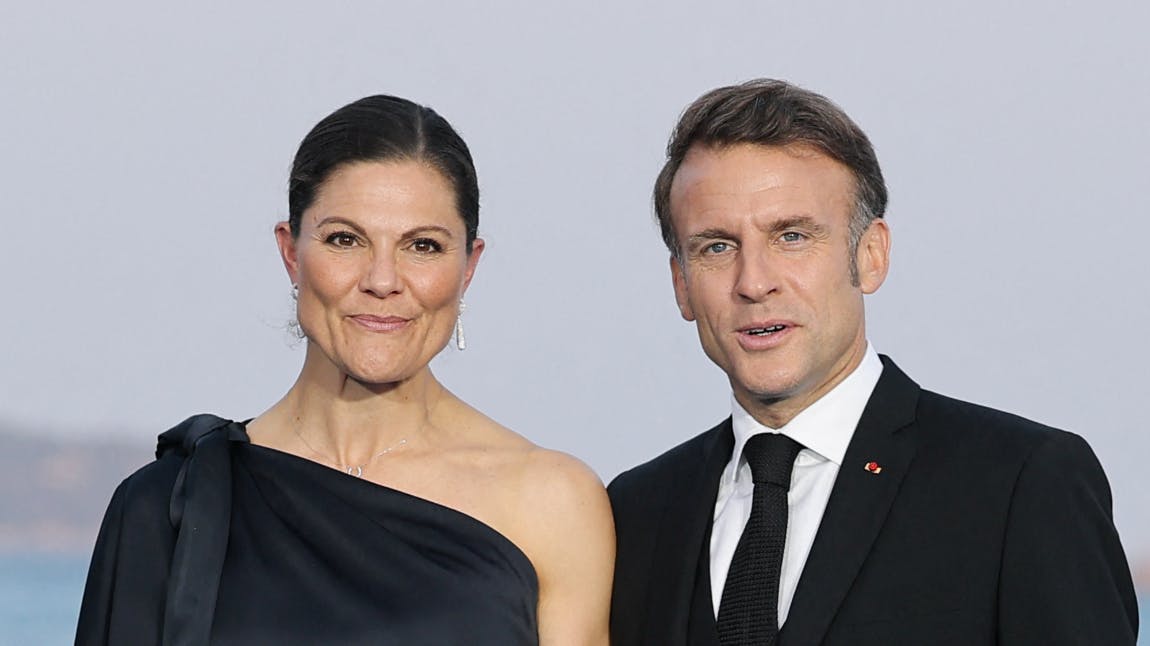 https://imgix.billedbladet.dk/2025-06-10/macron.jpg