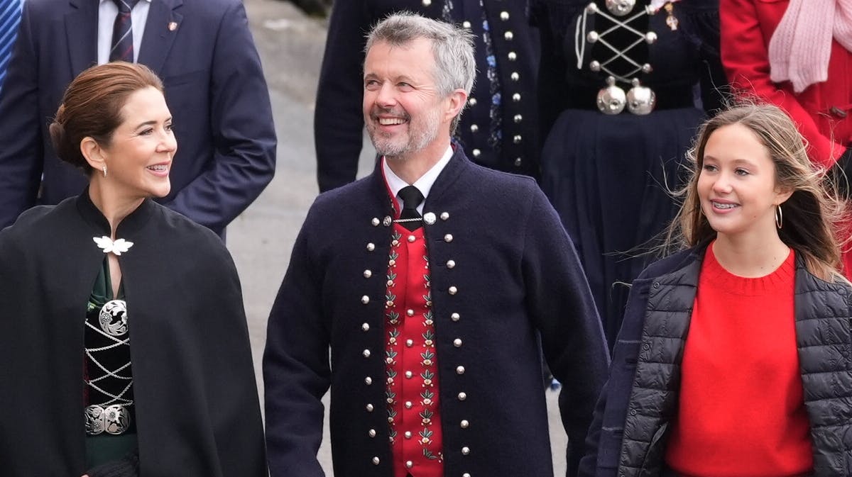 Dronning Mary, kong Frederik og prinsesse Josephine. 