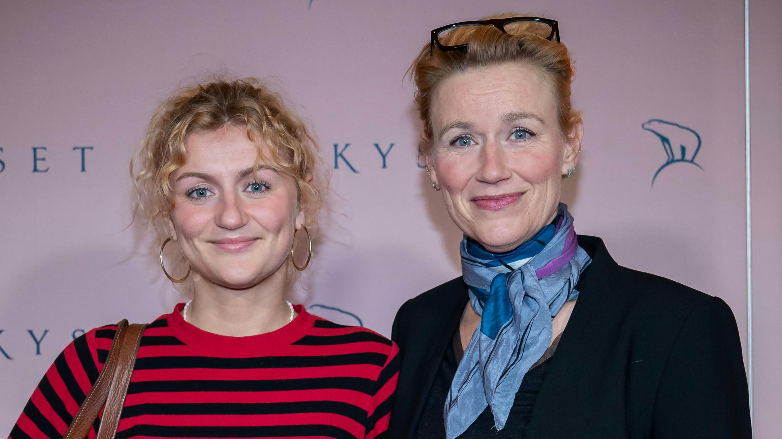 Xenia Lach-Nielsen sammen med datteren, Rosa.&nbsp;