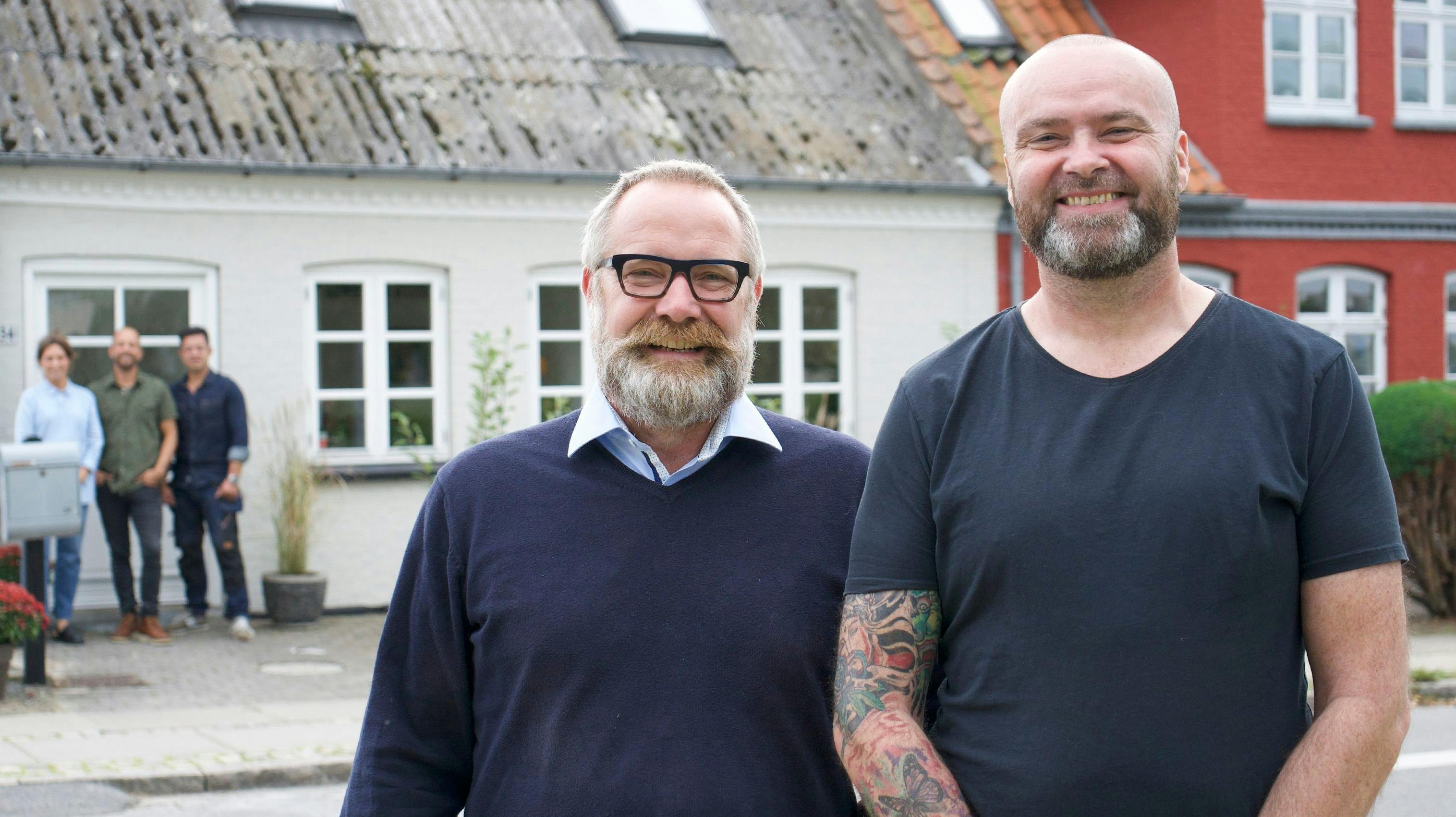 Stefan med vennen Tom fra "I hus til halsen" sæson 11.