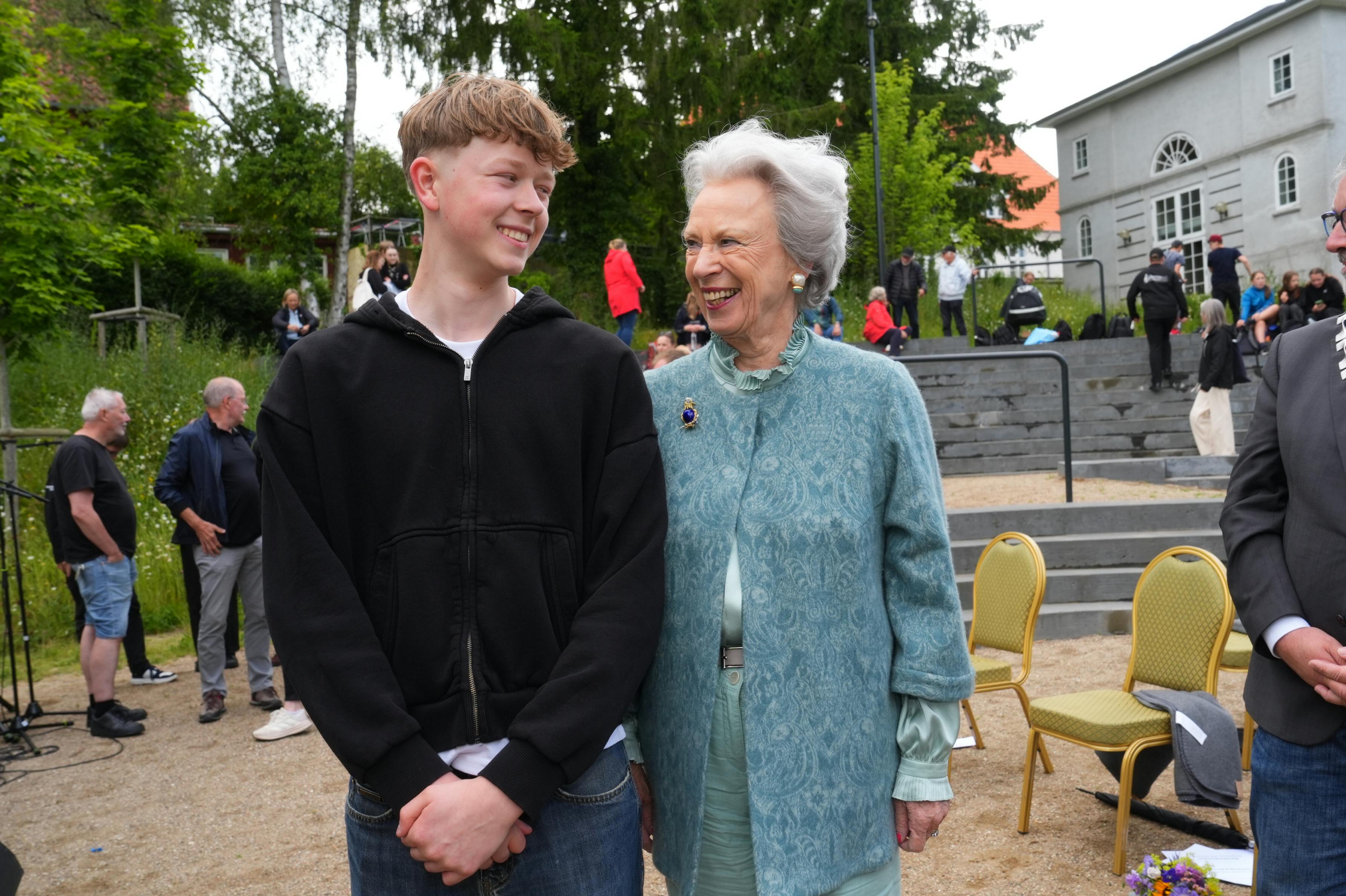 Prinsesse Benedikte og barnebarnet Konstantin.
