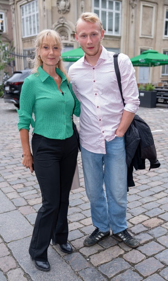 Anette Støvelbæk med sønnen Thor.