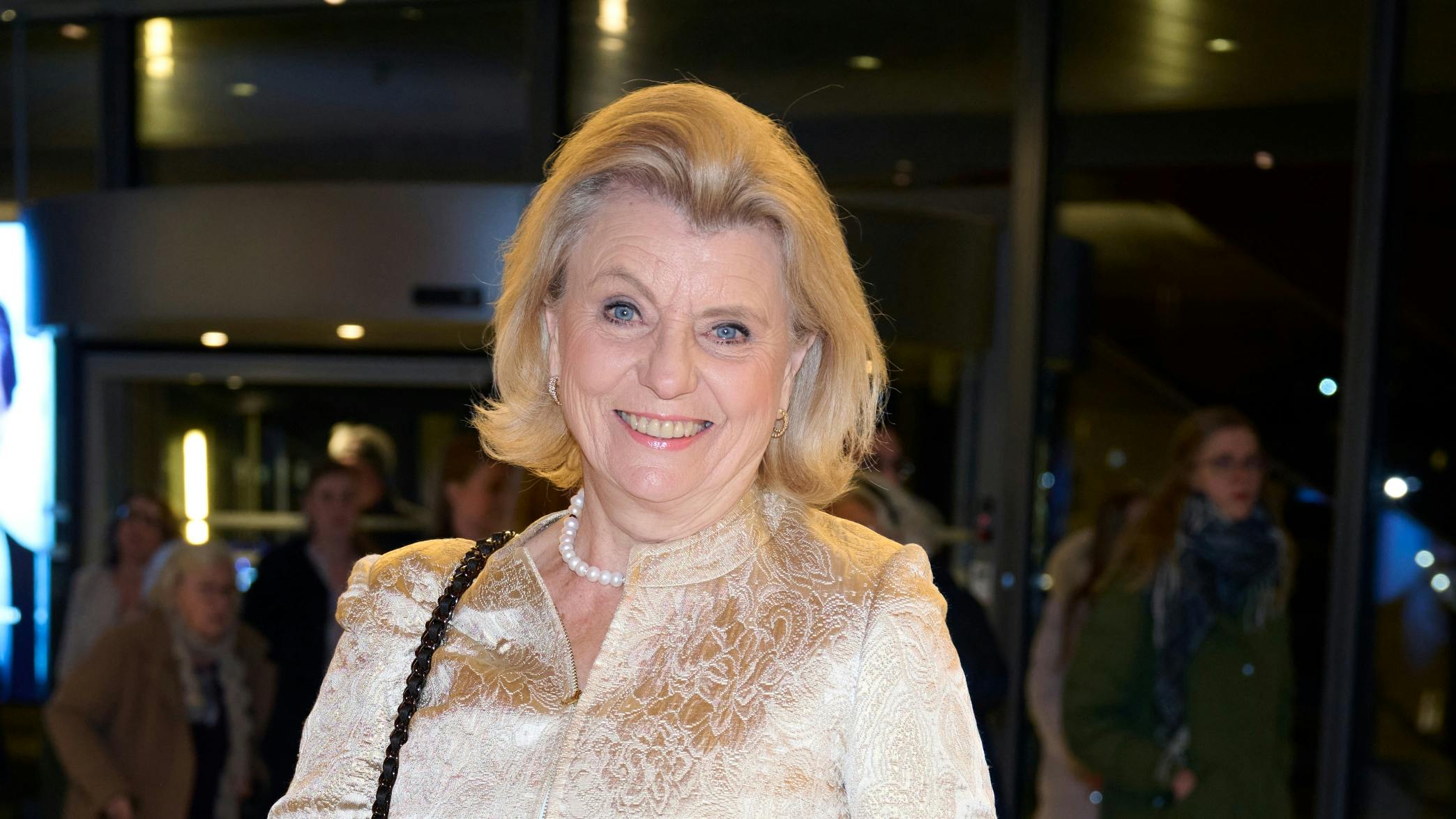 Anne Laxholm.