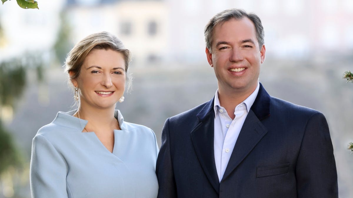 Arvestorhertuginde Stéphanie og arvestorhertug Guillaume. 