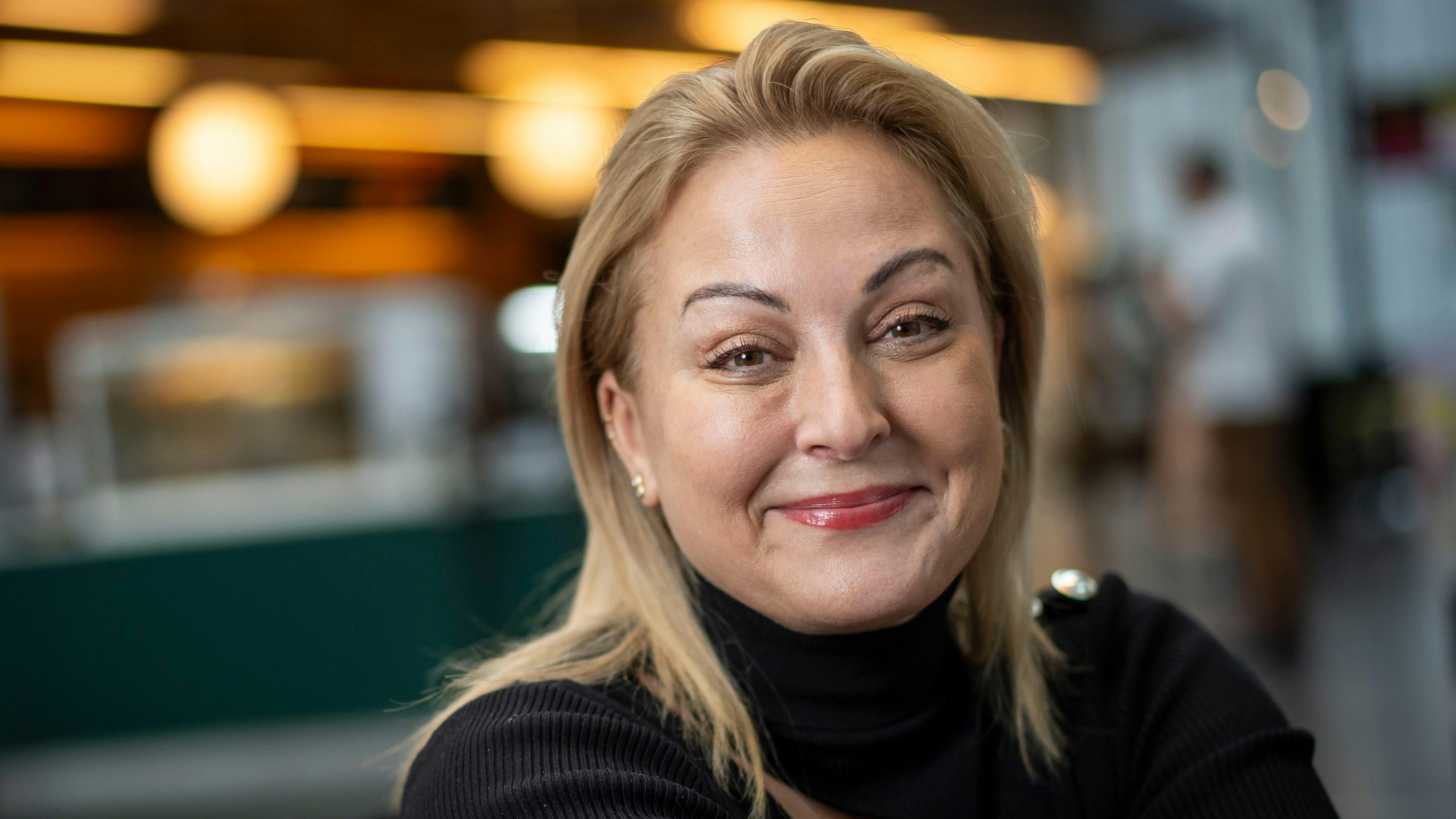 Stéphanie Surrugue. 
