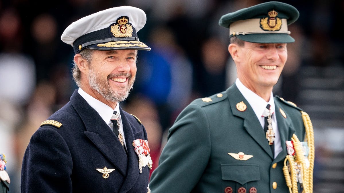 Kong Frederik og prins Joachim.