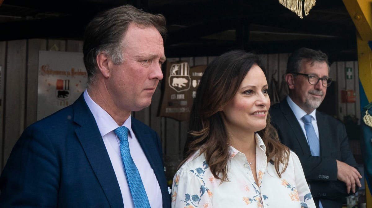 Prins Gustav og prinsesse Carina ved skyttefesten i 2022. 