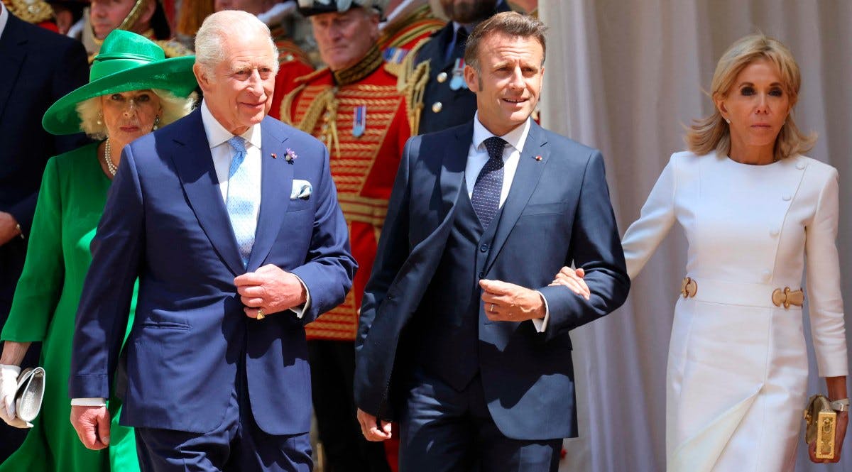 Dronning Camilla, kong Charles, Emmanuel Macron og Brigitte Macron.&nbsp;