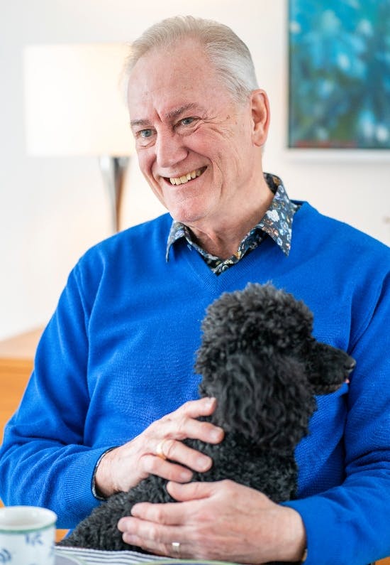 Keld Heick med vovsen Bertil.